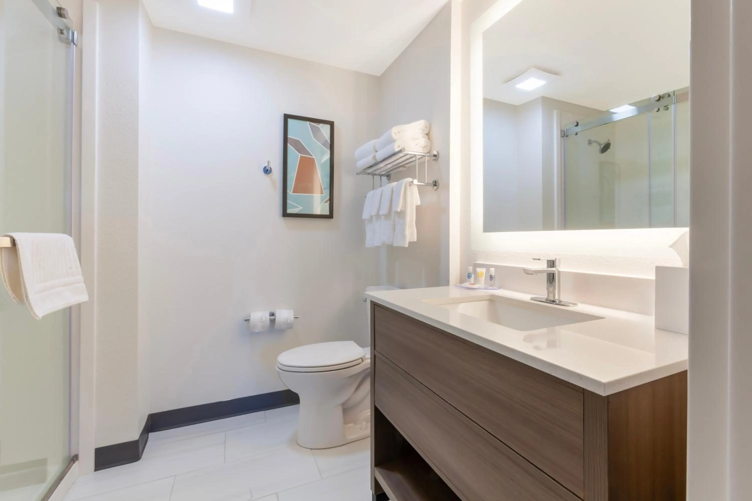 Bathroom in Comfort Inn & Suites Beaver Dam