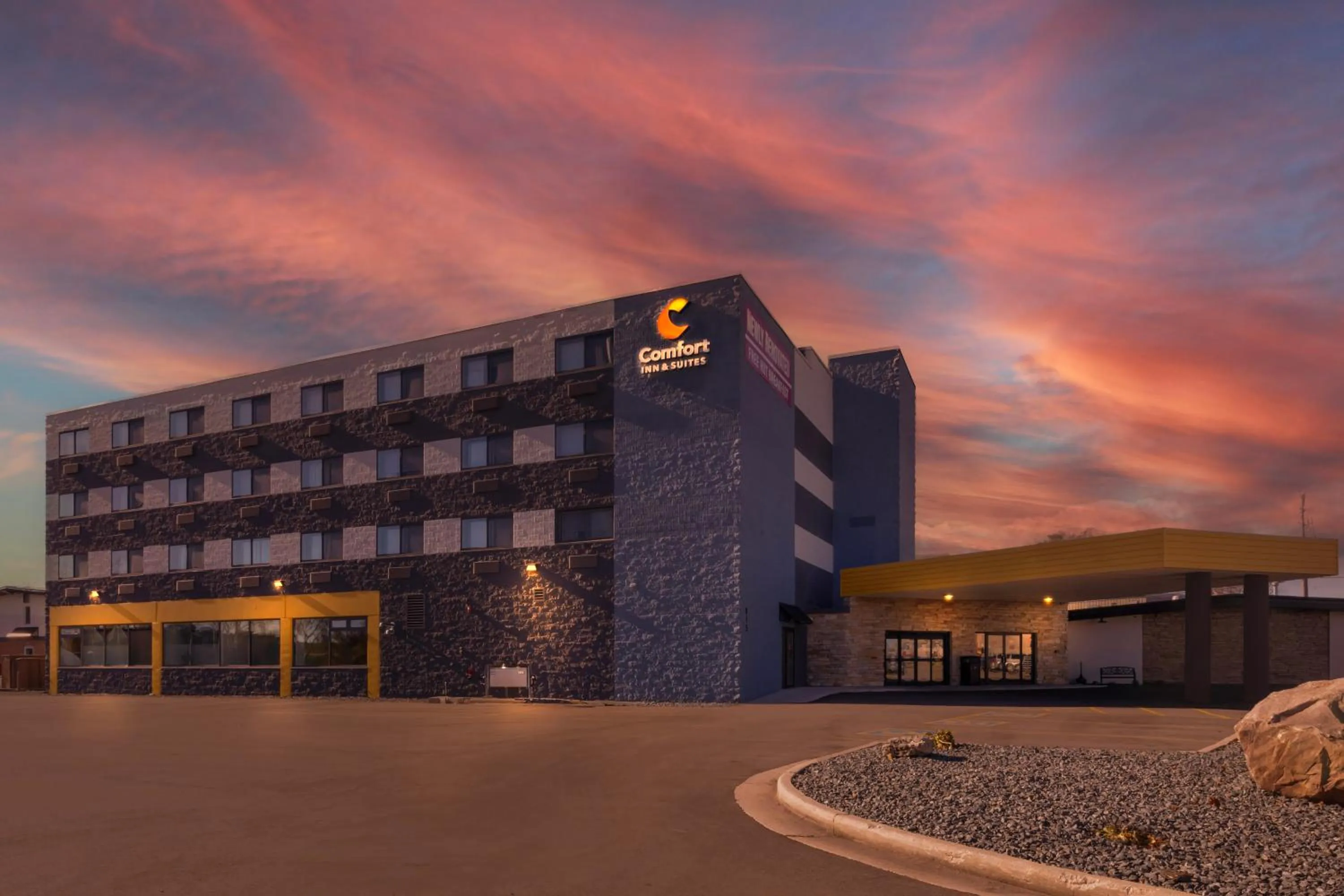 Property building in Comfort Inn & Suites Beaver Dam