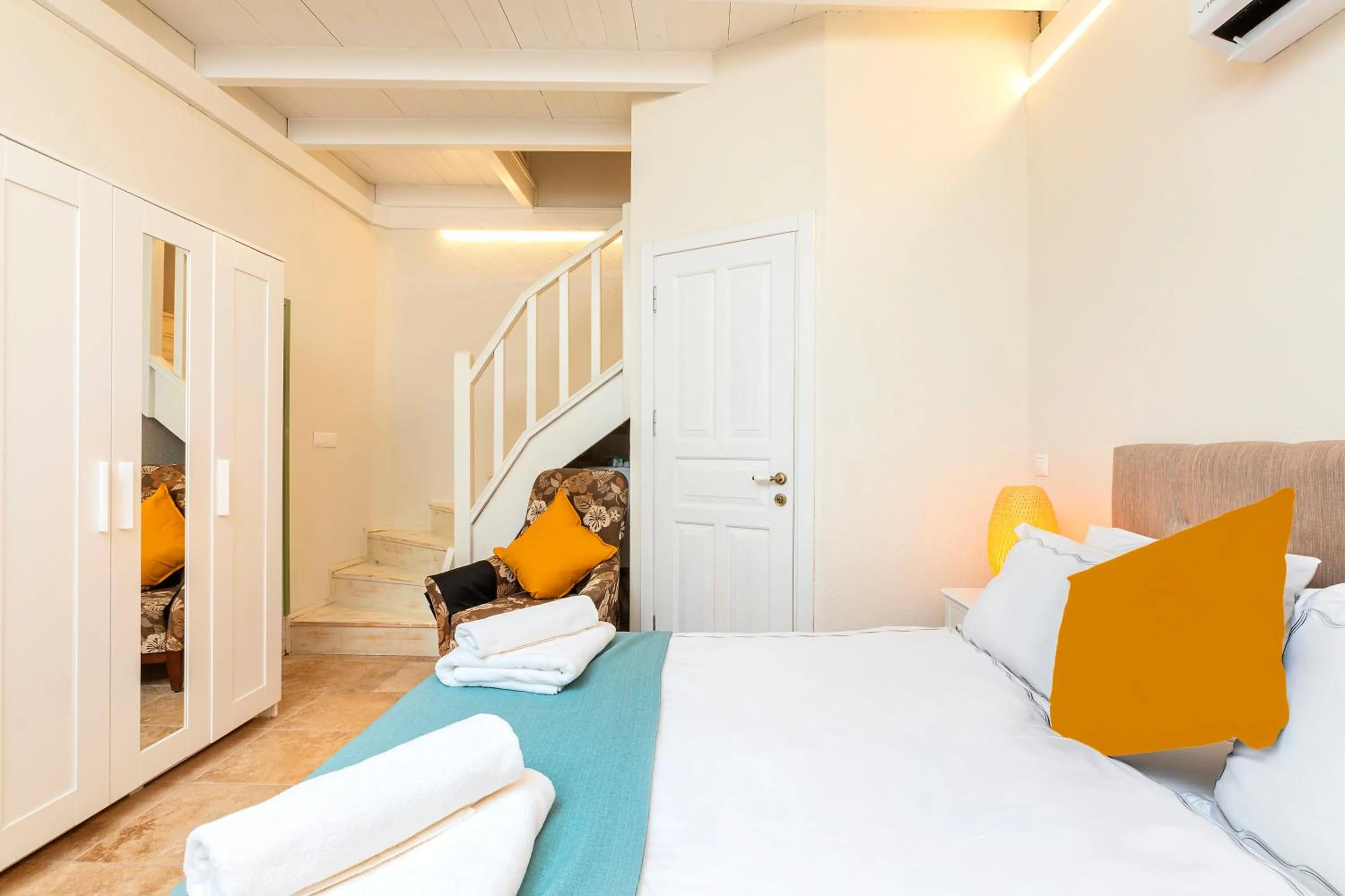 Bed in Mets Boutique Hotel