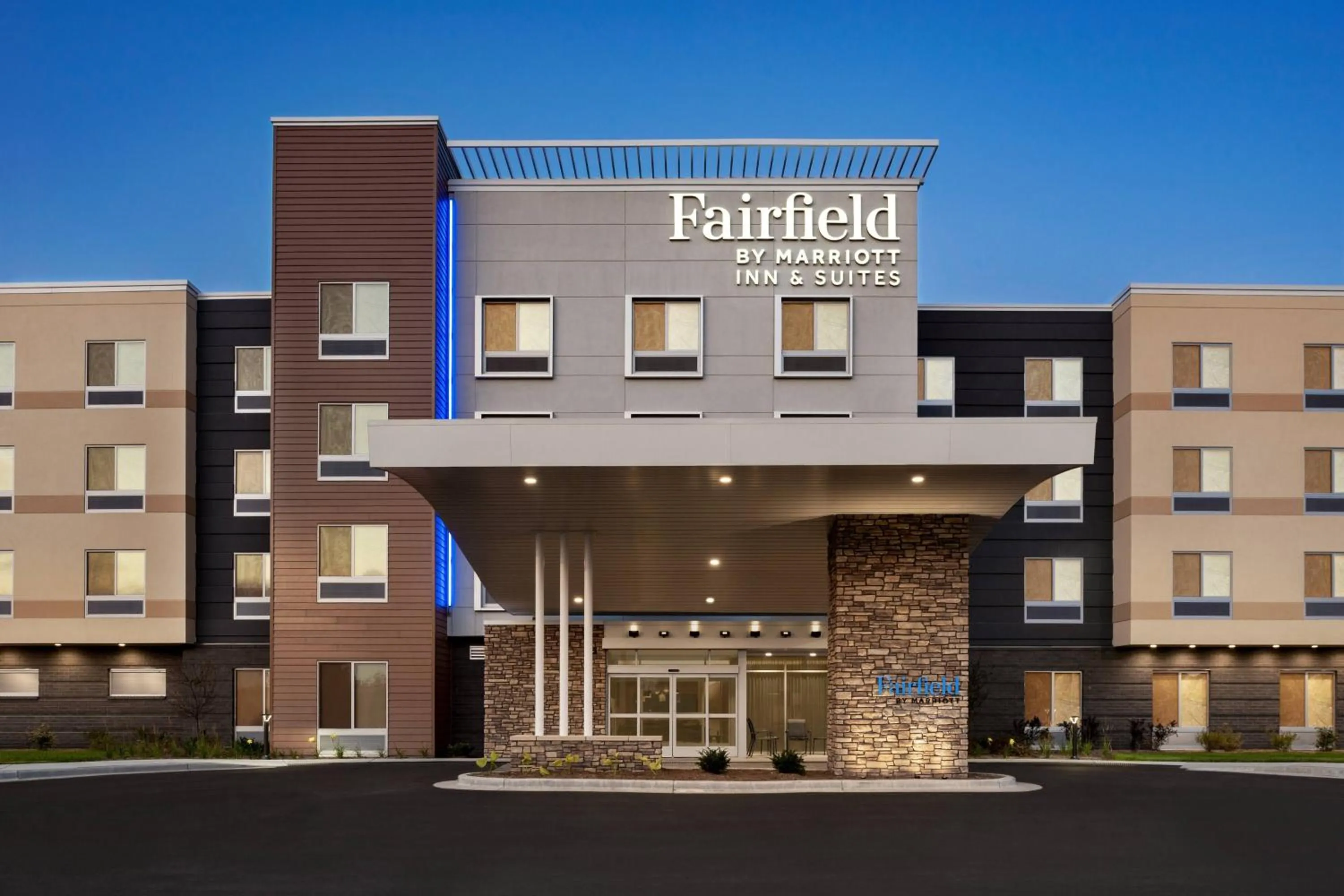 Property building in Fairfield Inn & Suites by Marriott Milwaukee West