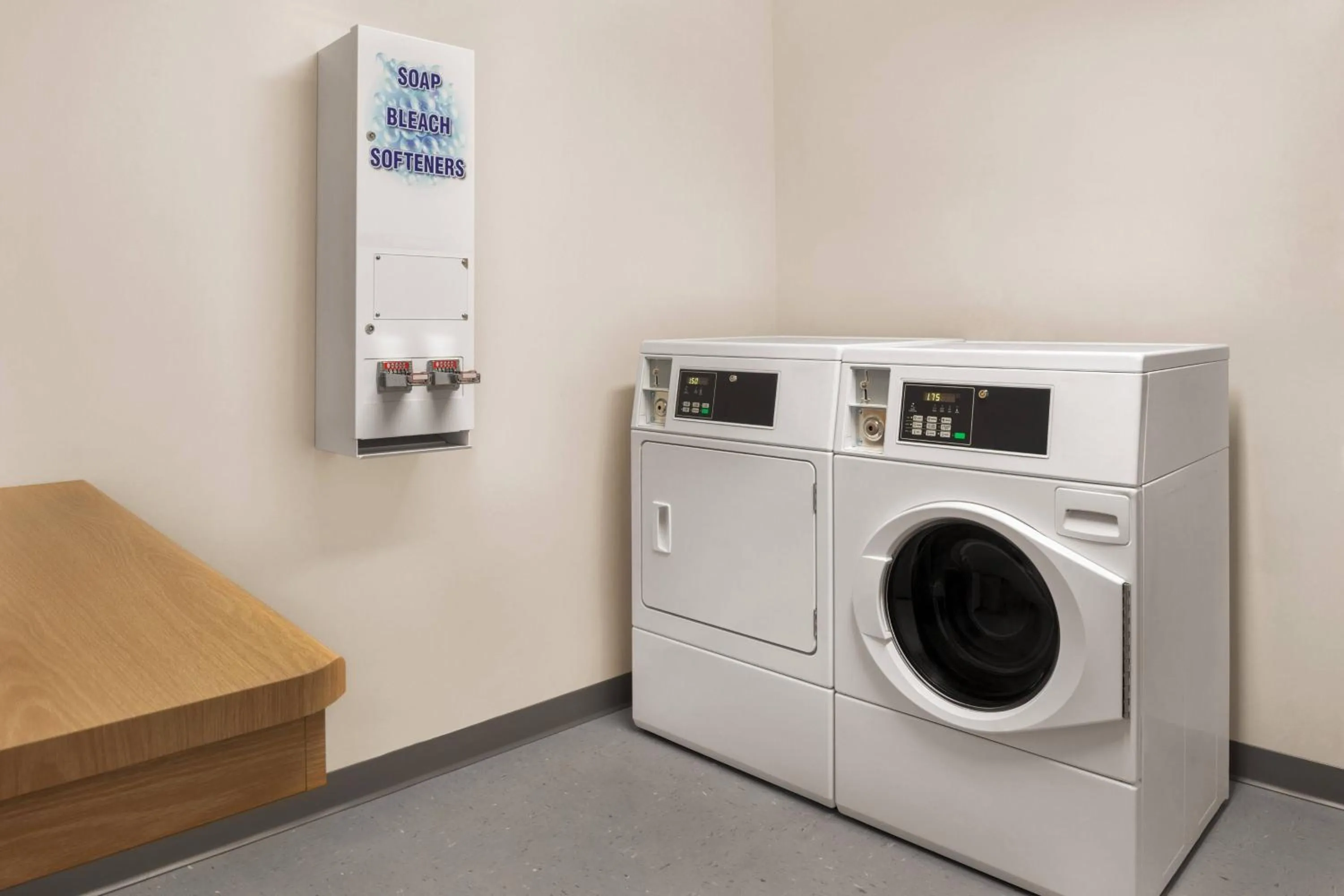 washing machine in Fairfield Inn & Suites by Marriott Milwaukee West