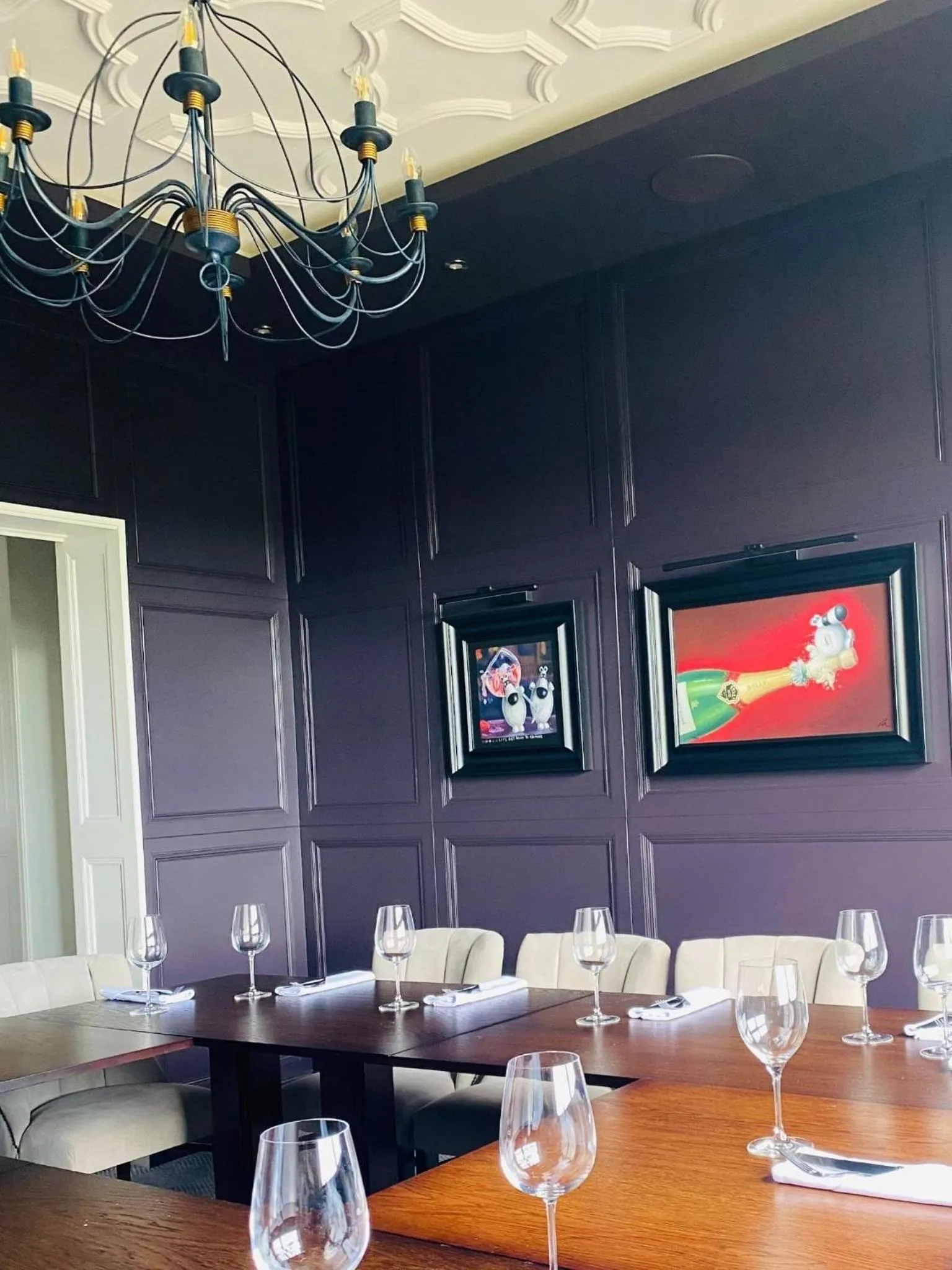 Lounge or bar in Loftsome Bridge Hotel