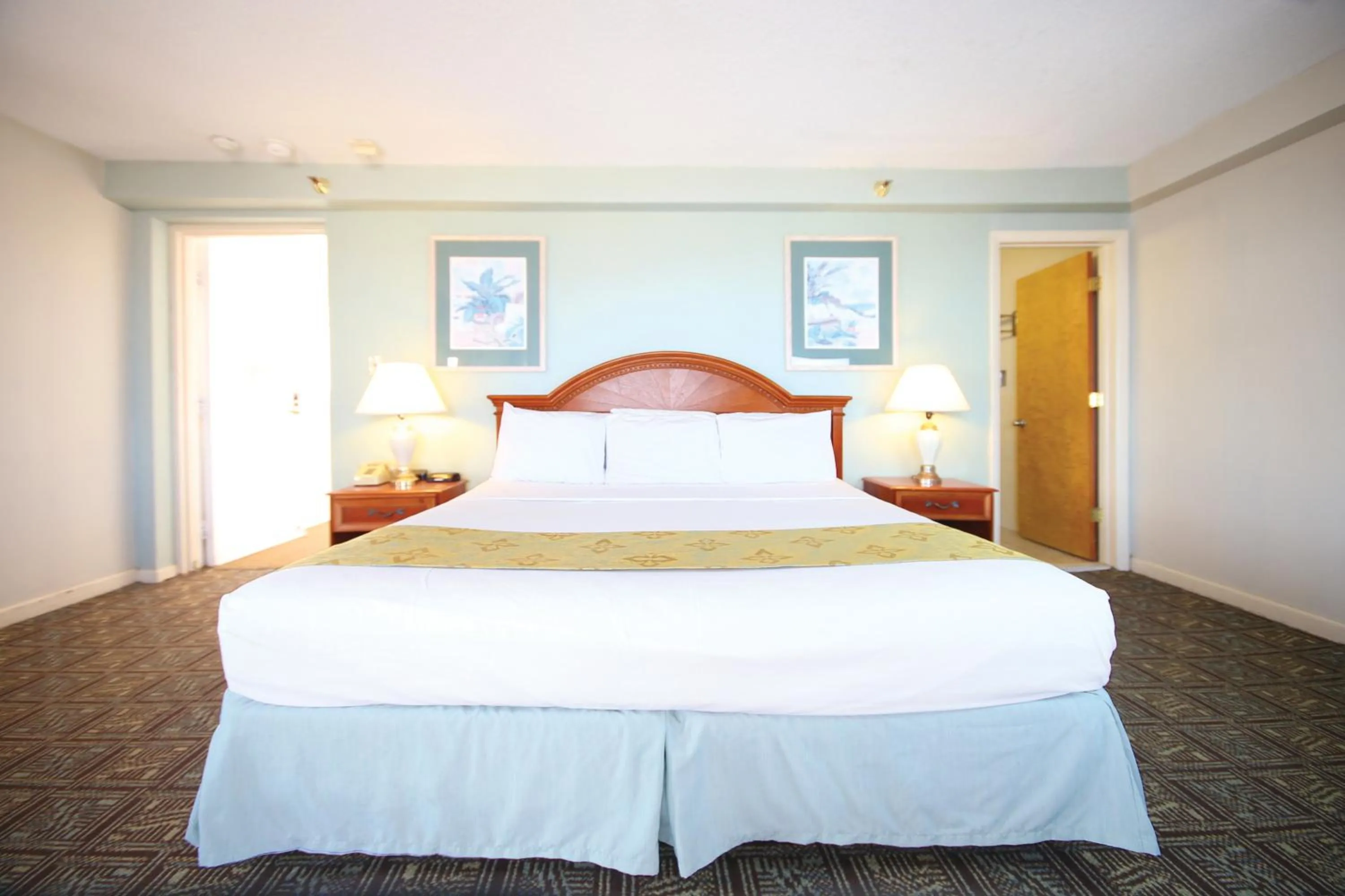 Bed in Flagship Oceanfront