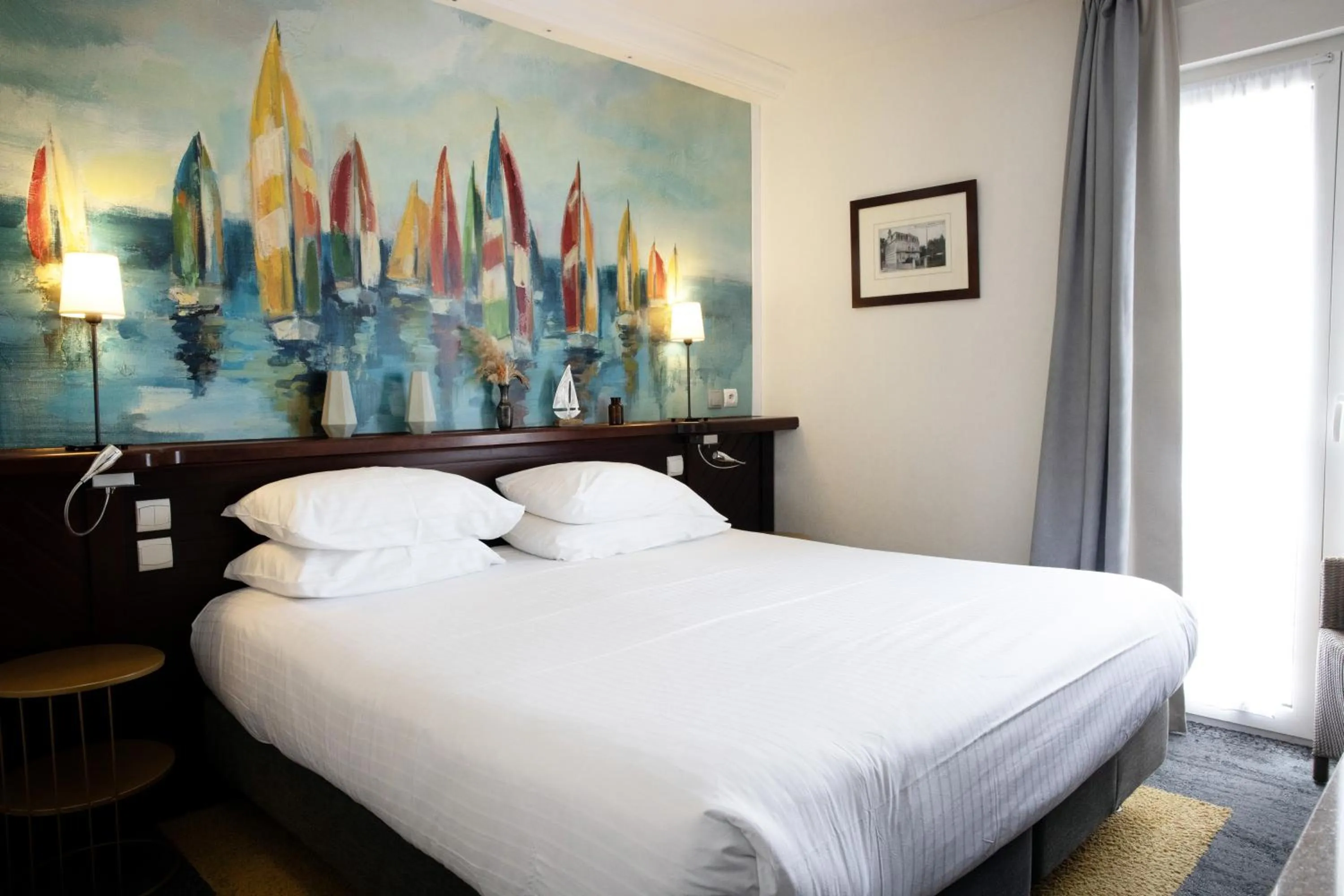 Decorative detail, Bed in Hôtel La Villefromoy