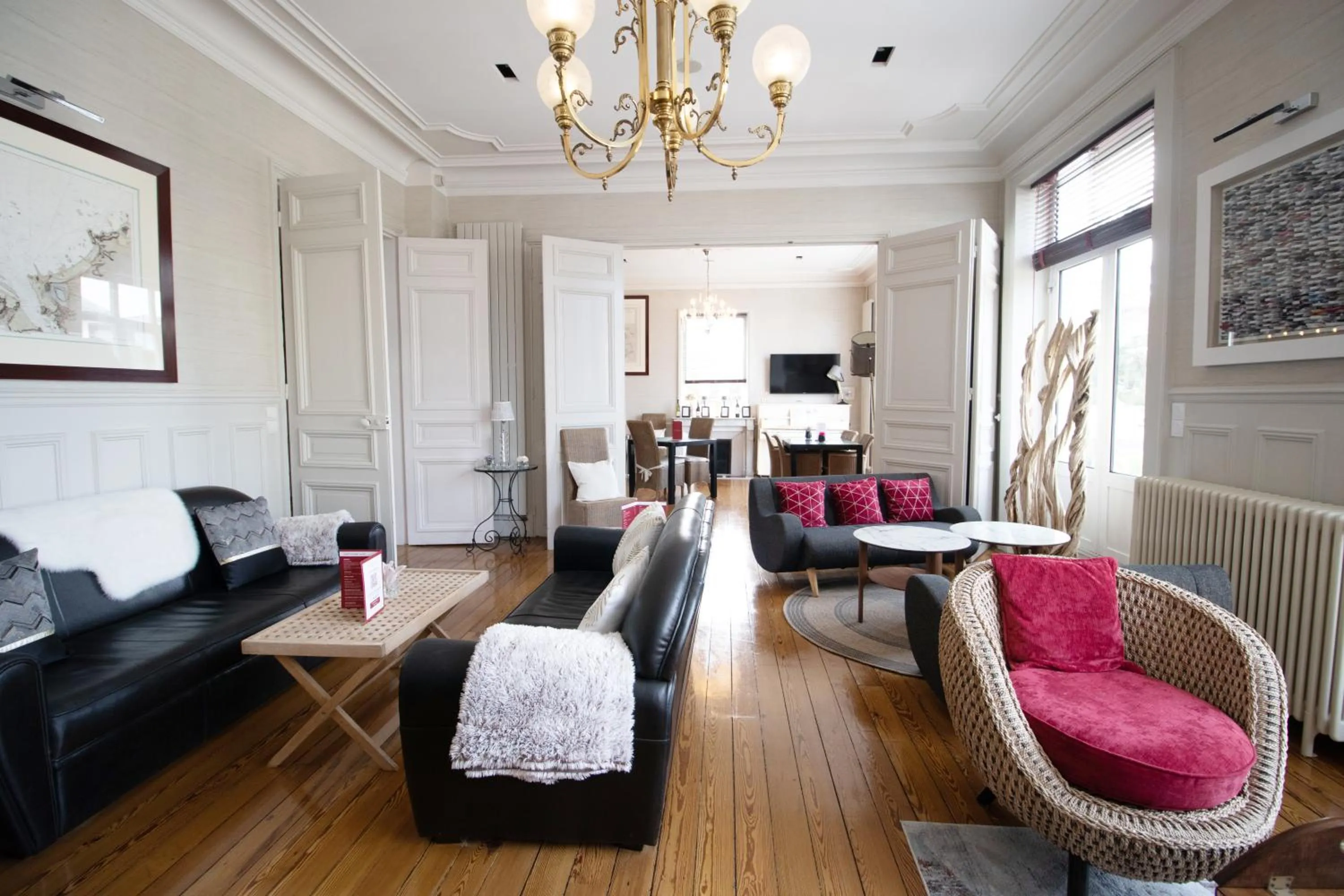 TV and multimedia in Hôtel La Villefromoy