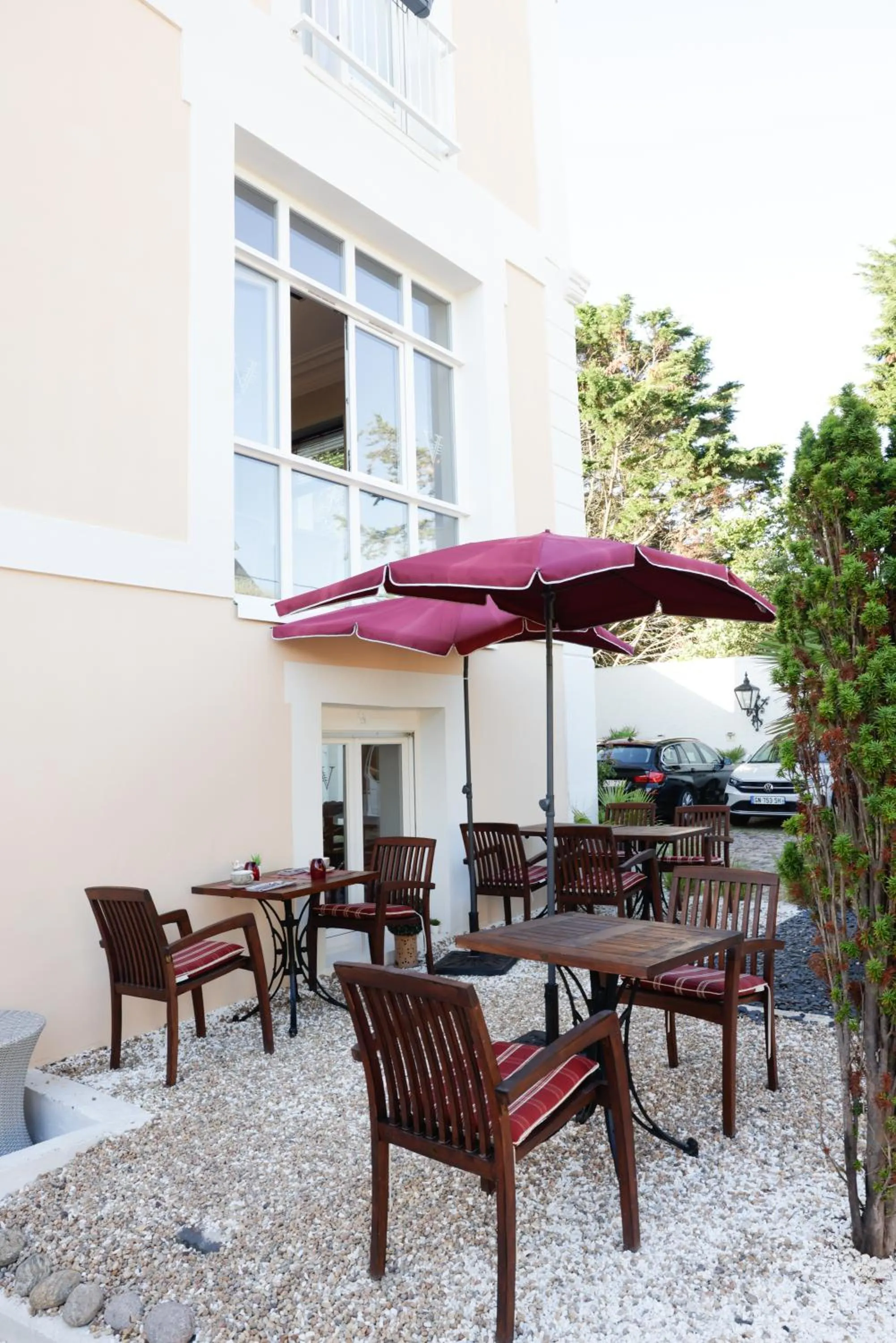 Property building in Hôtel La Villefromoy