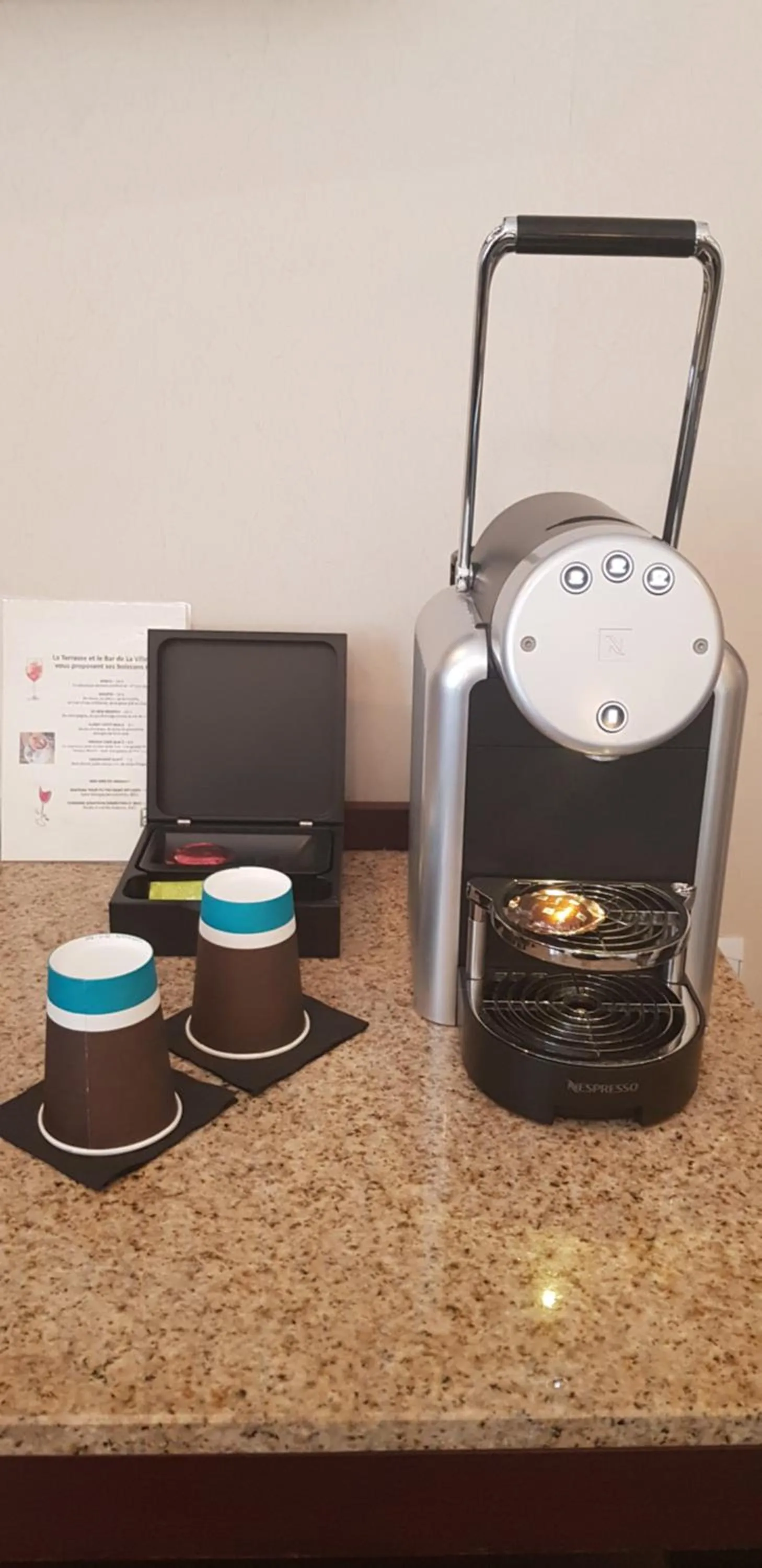 Coffee/tea facilities in Hôtel La Villefromoy