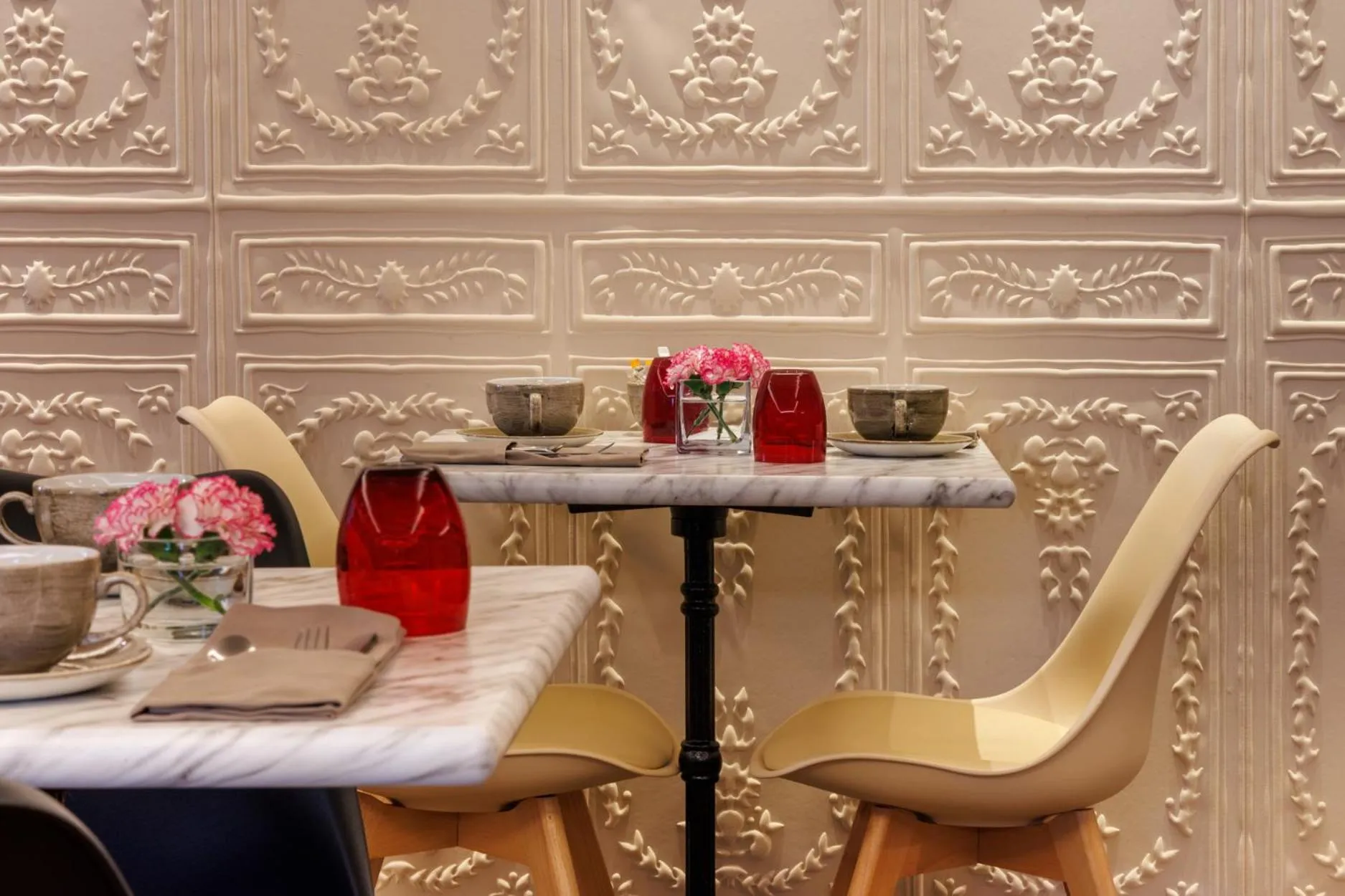 Breakfast in Hôtel La Villefromoy