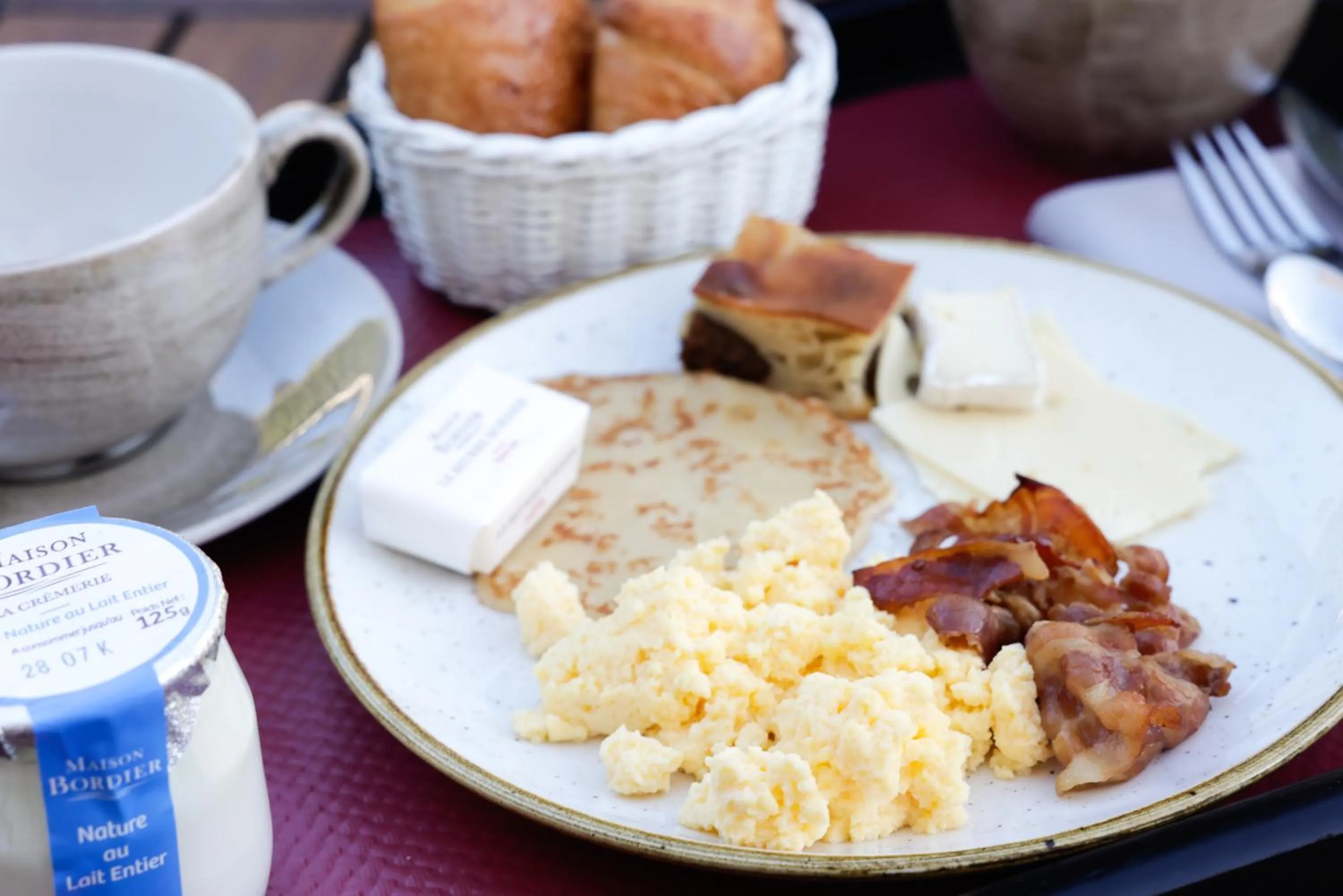 Food and drinks in Hôtel La Villefromoy