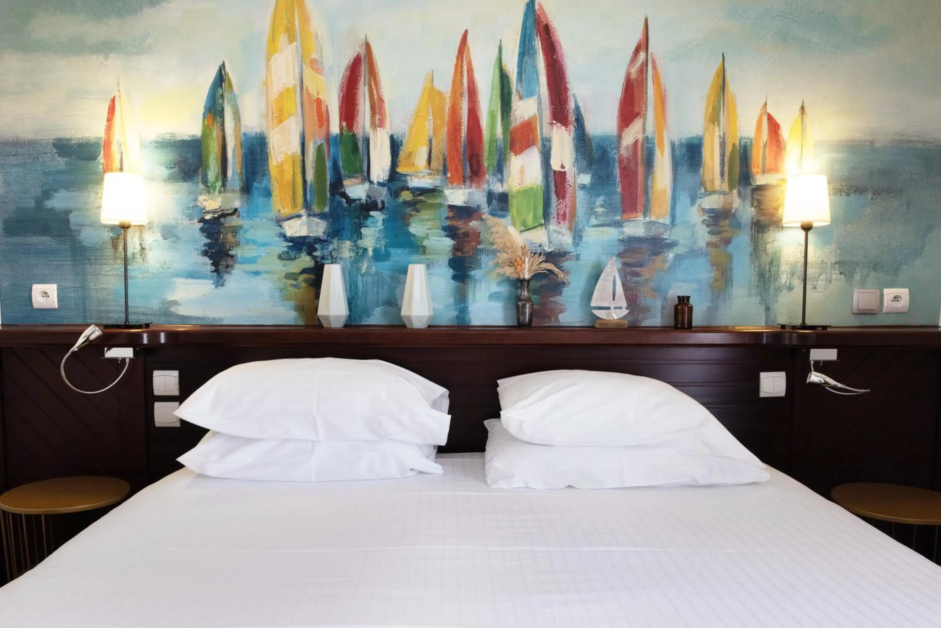 Bedroom, Bed in Hôtel La Villefromoy