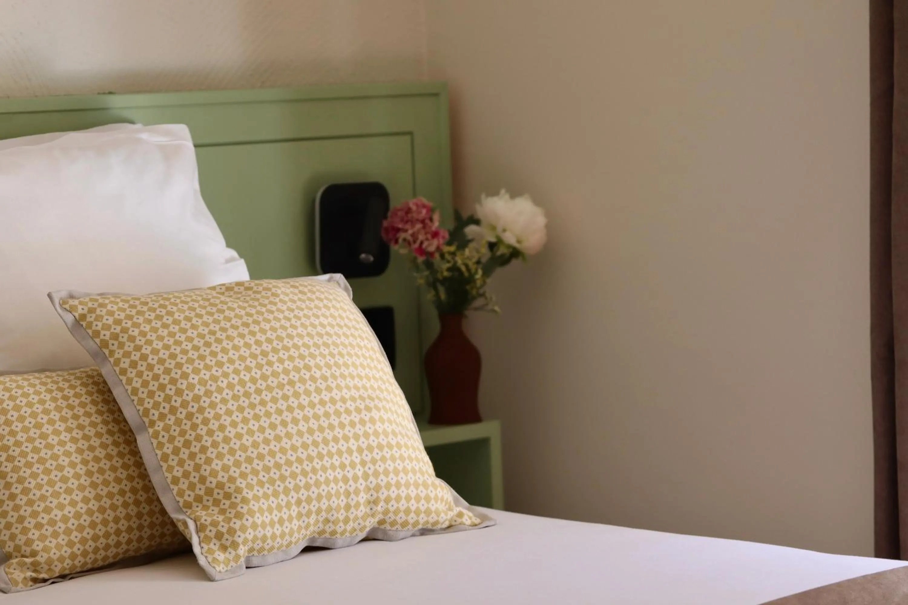 Bedroom, Bed in Hôtel Le Pré Galoffre