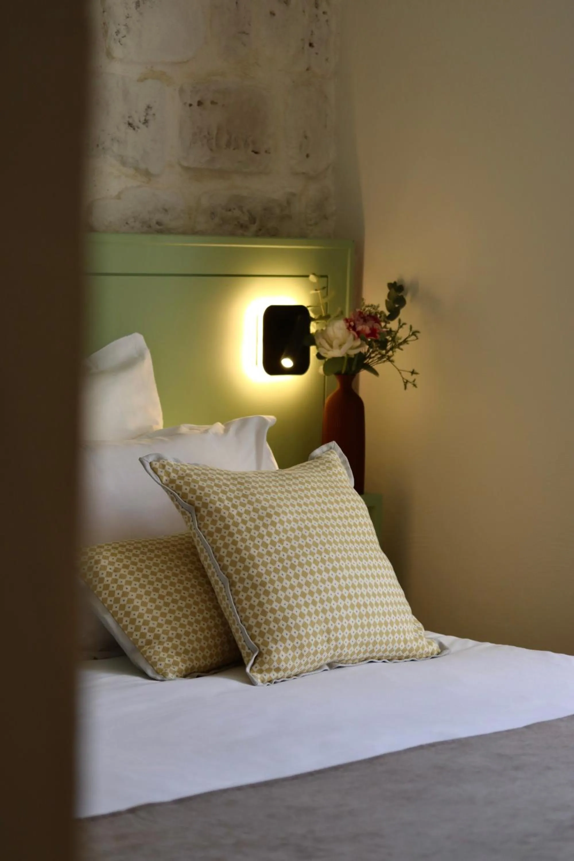 Bedroom, Bed in Hôtel Le Pré Galoffre