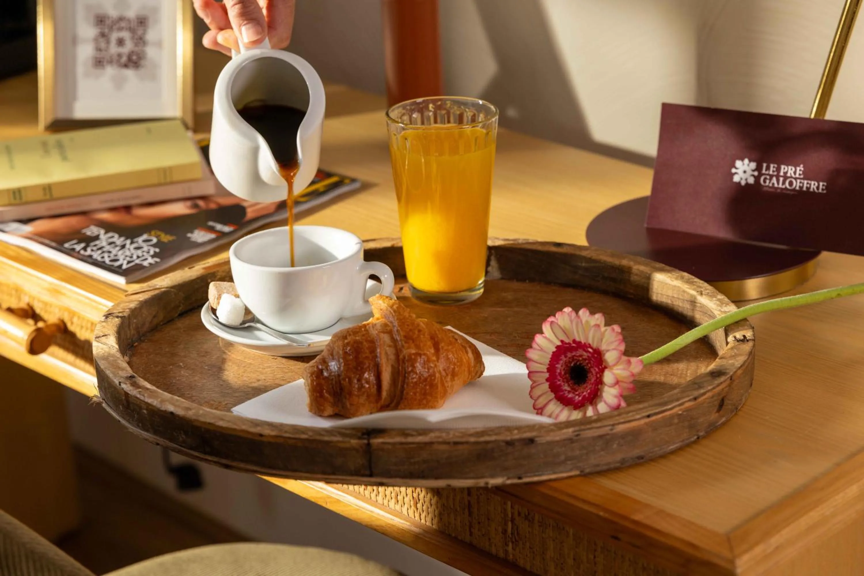 Breakfast in Hôtel Le Pré Galoffre