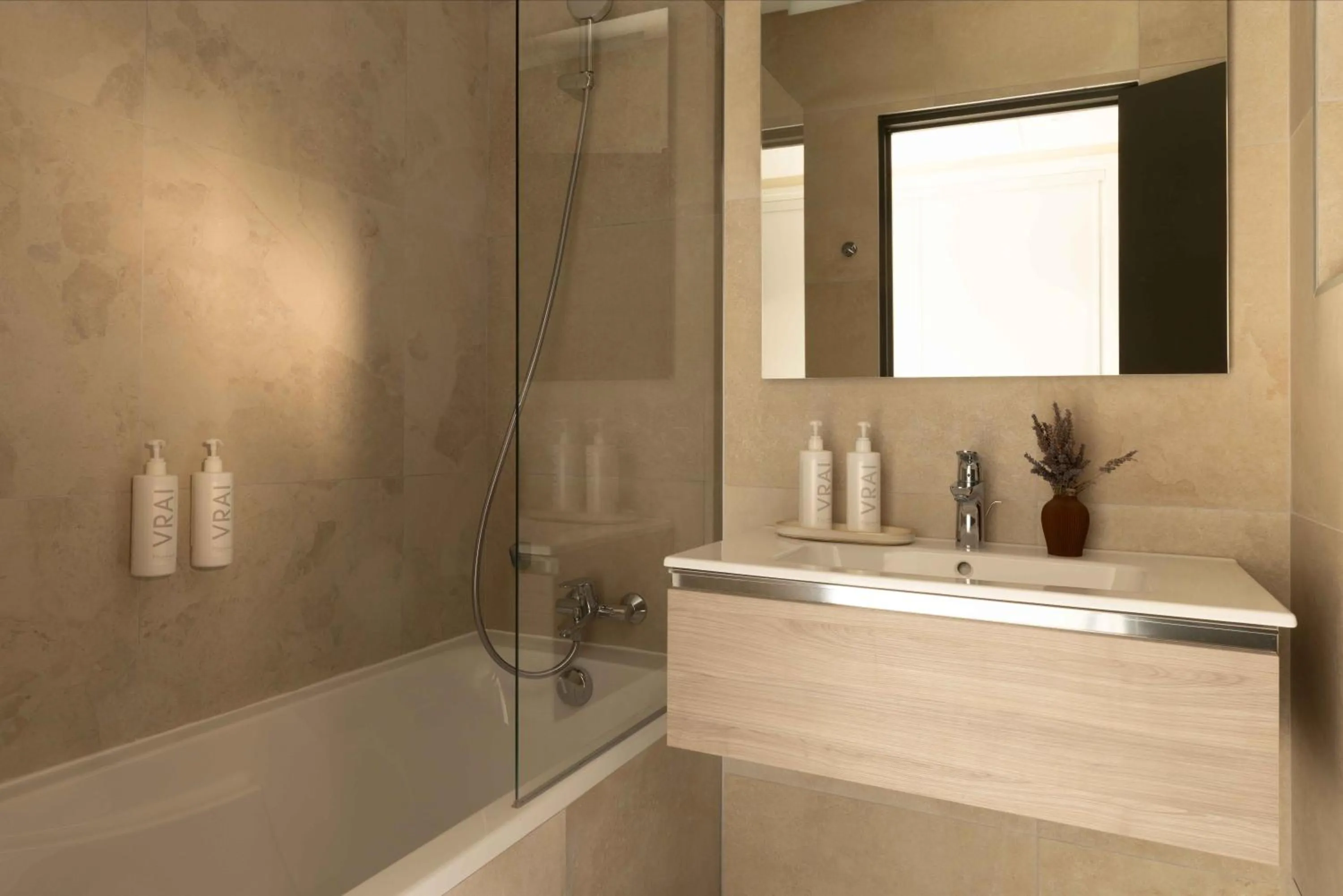 Bathroom in Hôtel Le Pré Galoffre