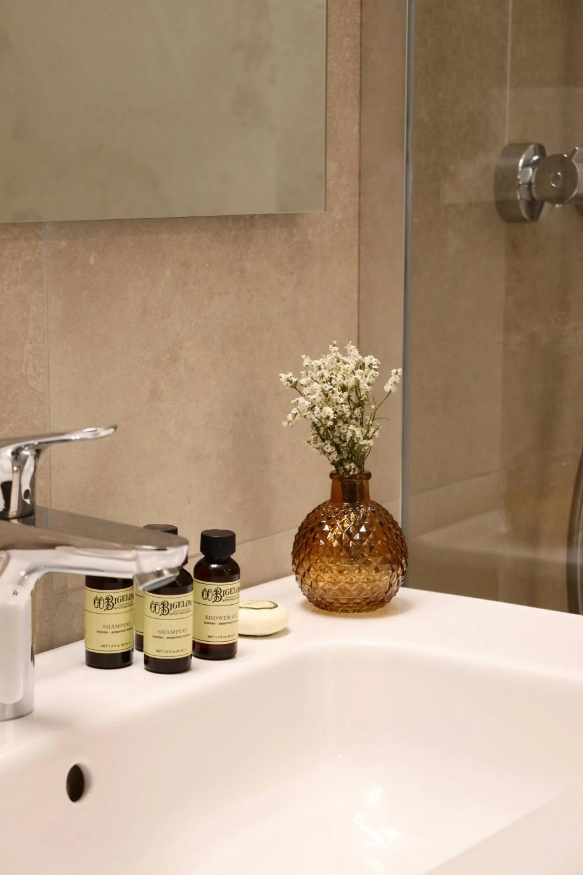 Bathroom in Hôtel Le Pré Galoffre