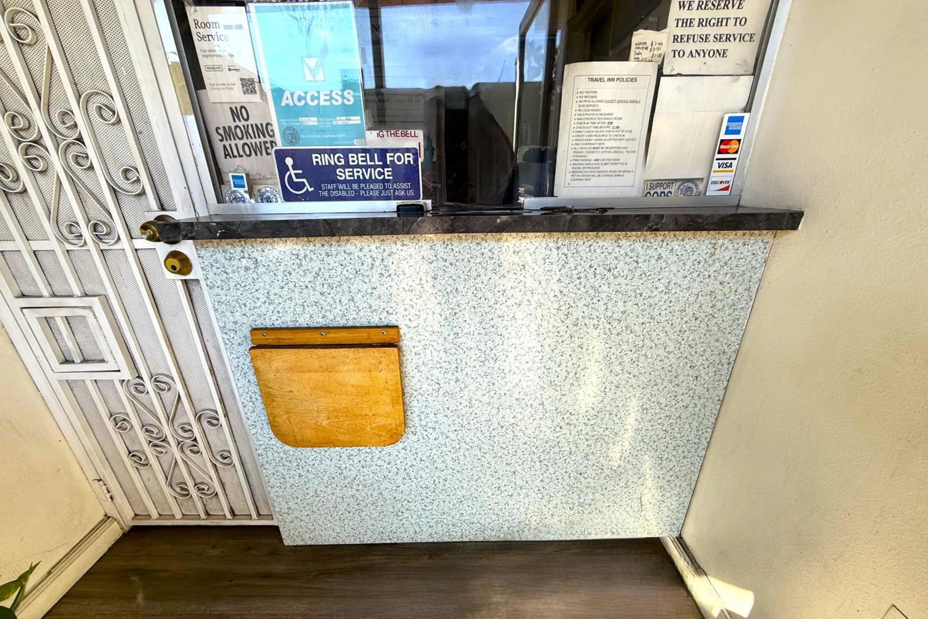 Lobby or reception in Travel Inn Downtown LA