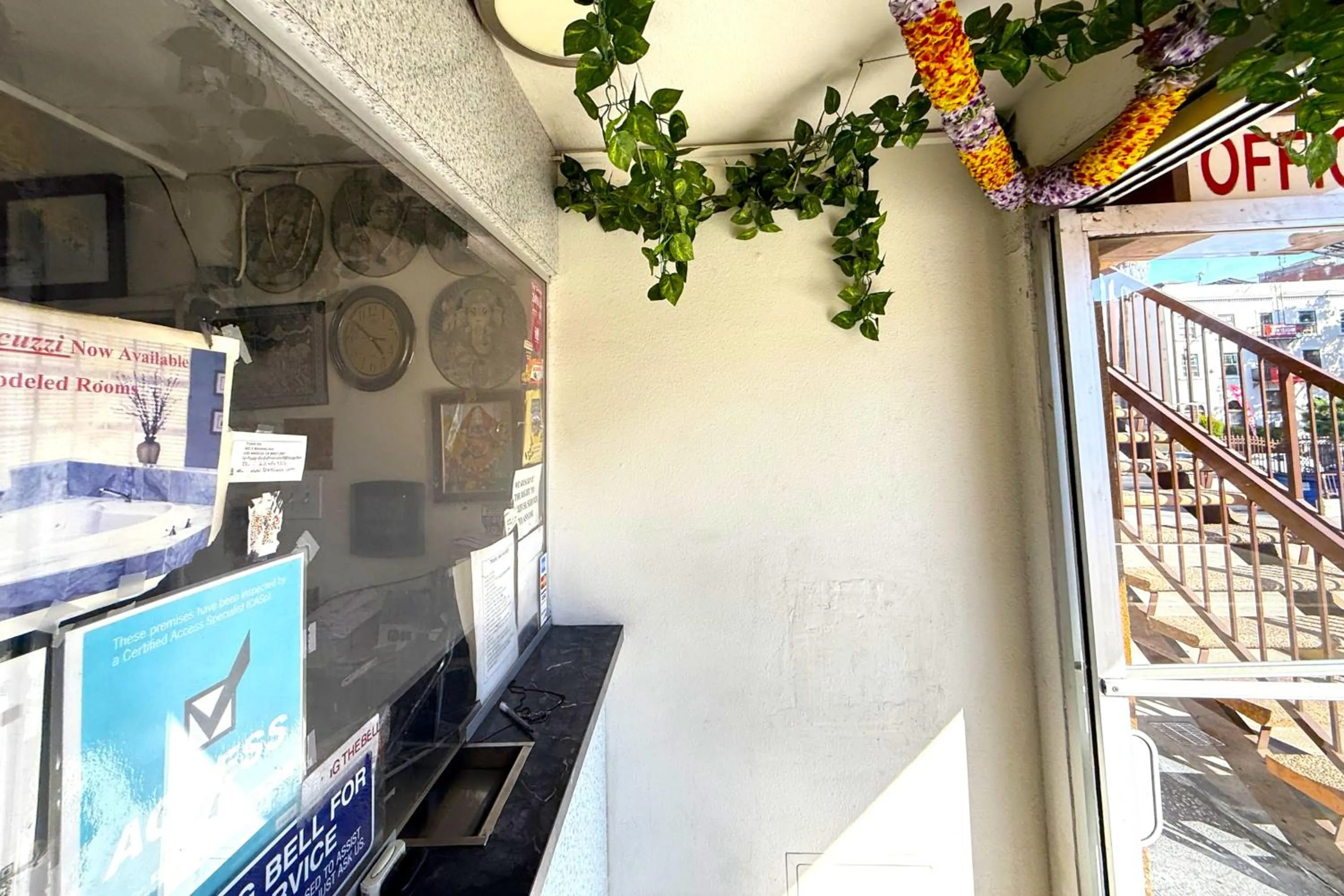 Lobby or reception in Travel Inn Downtown LA