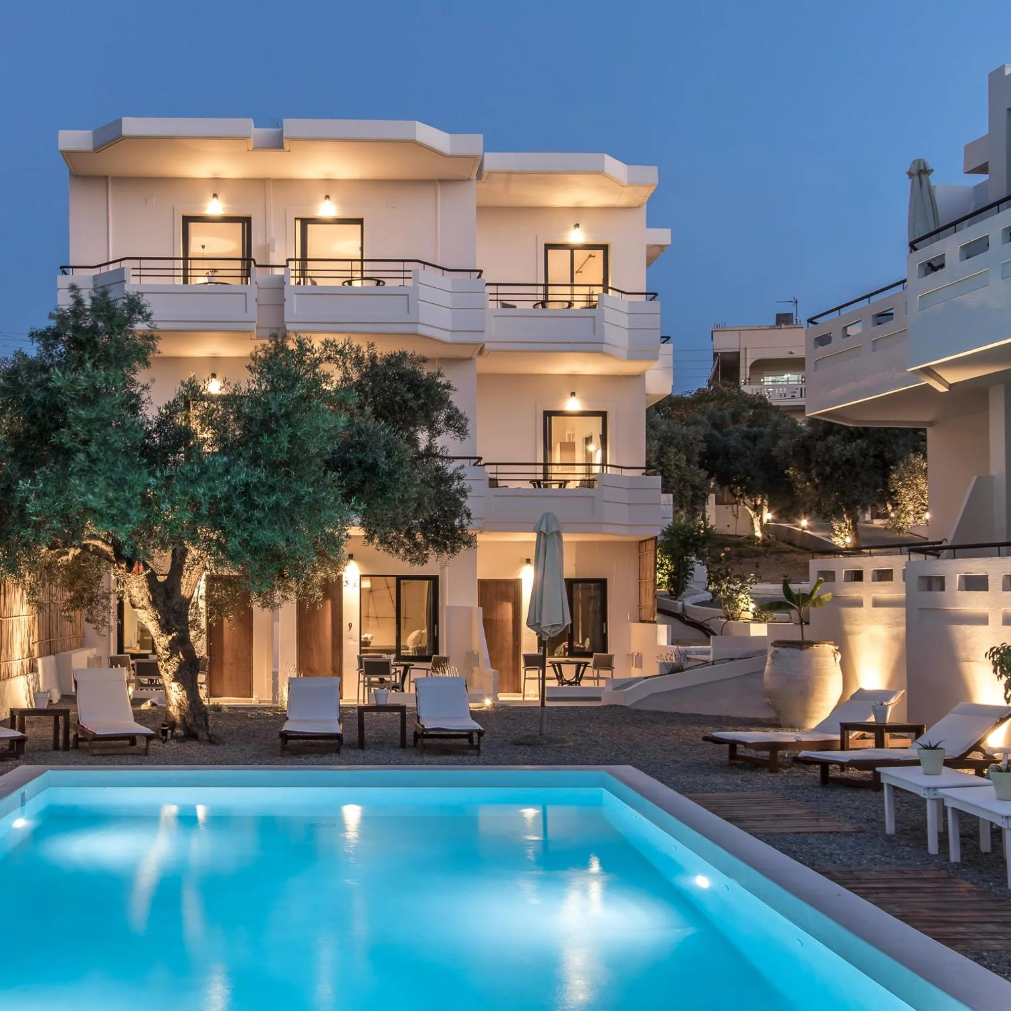 Property building in Kanso Rooms