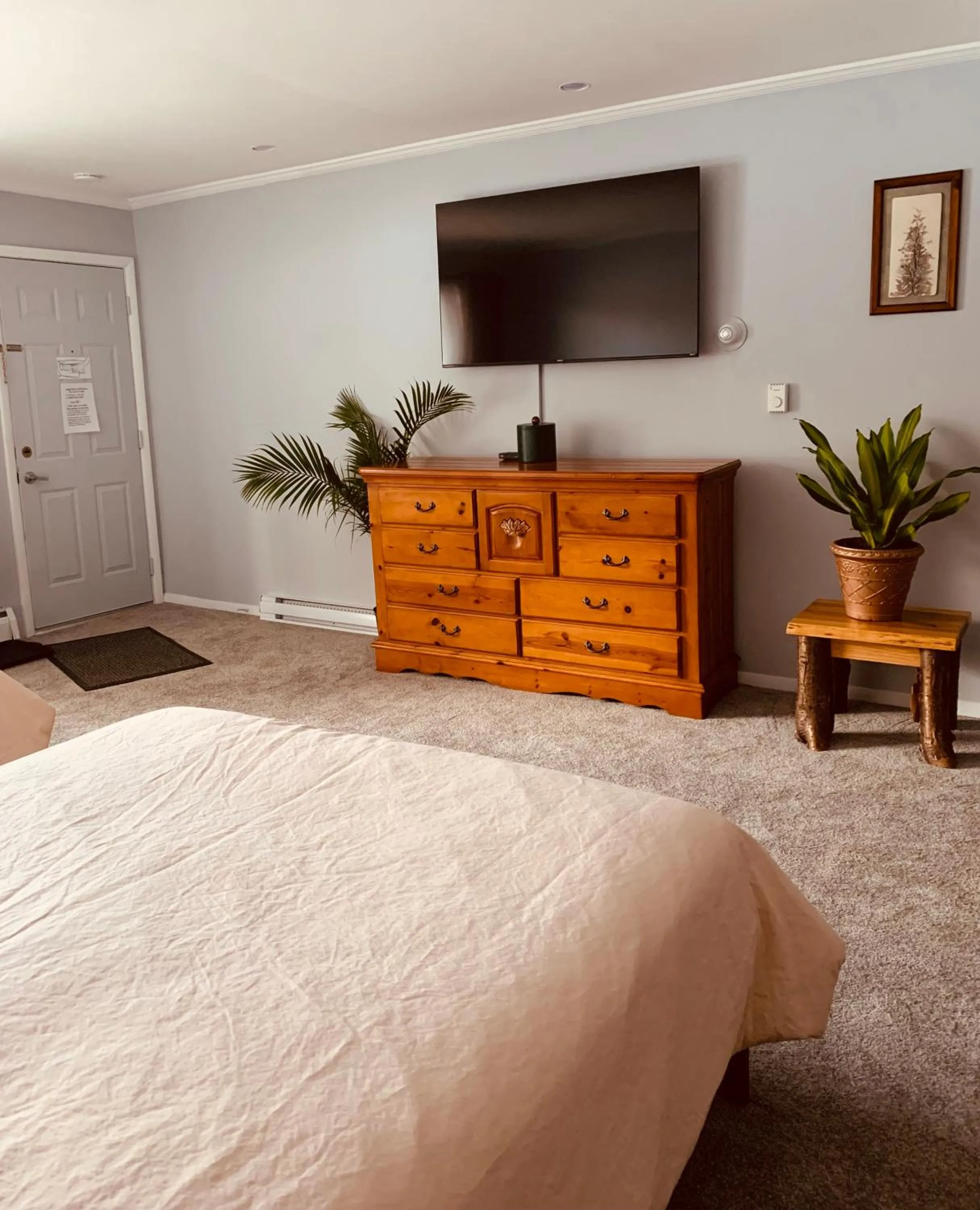 Bedroom in Ledge Rock at Whiteface