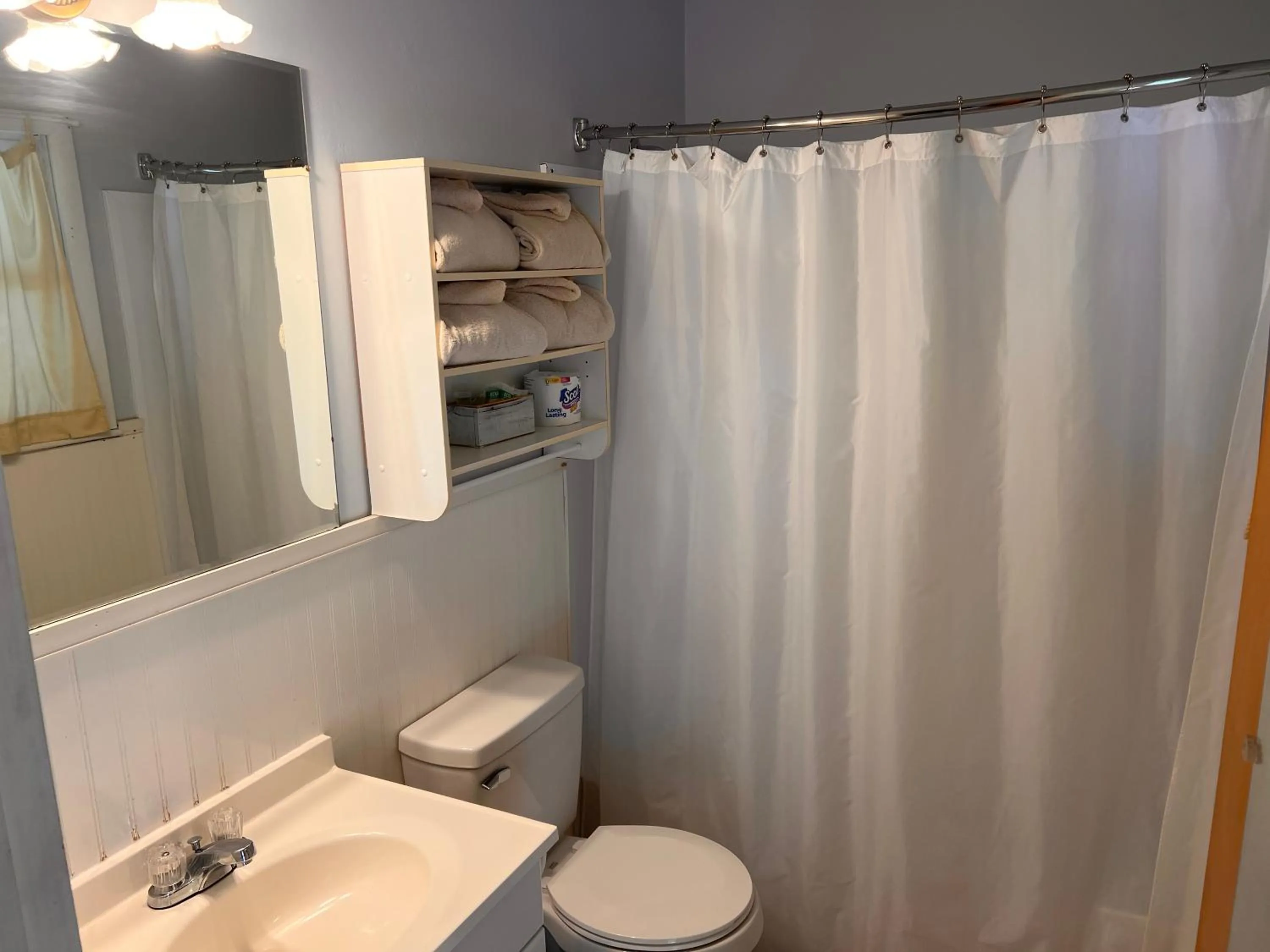 Bathroom in Ledge Rock at Whiteface