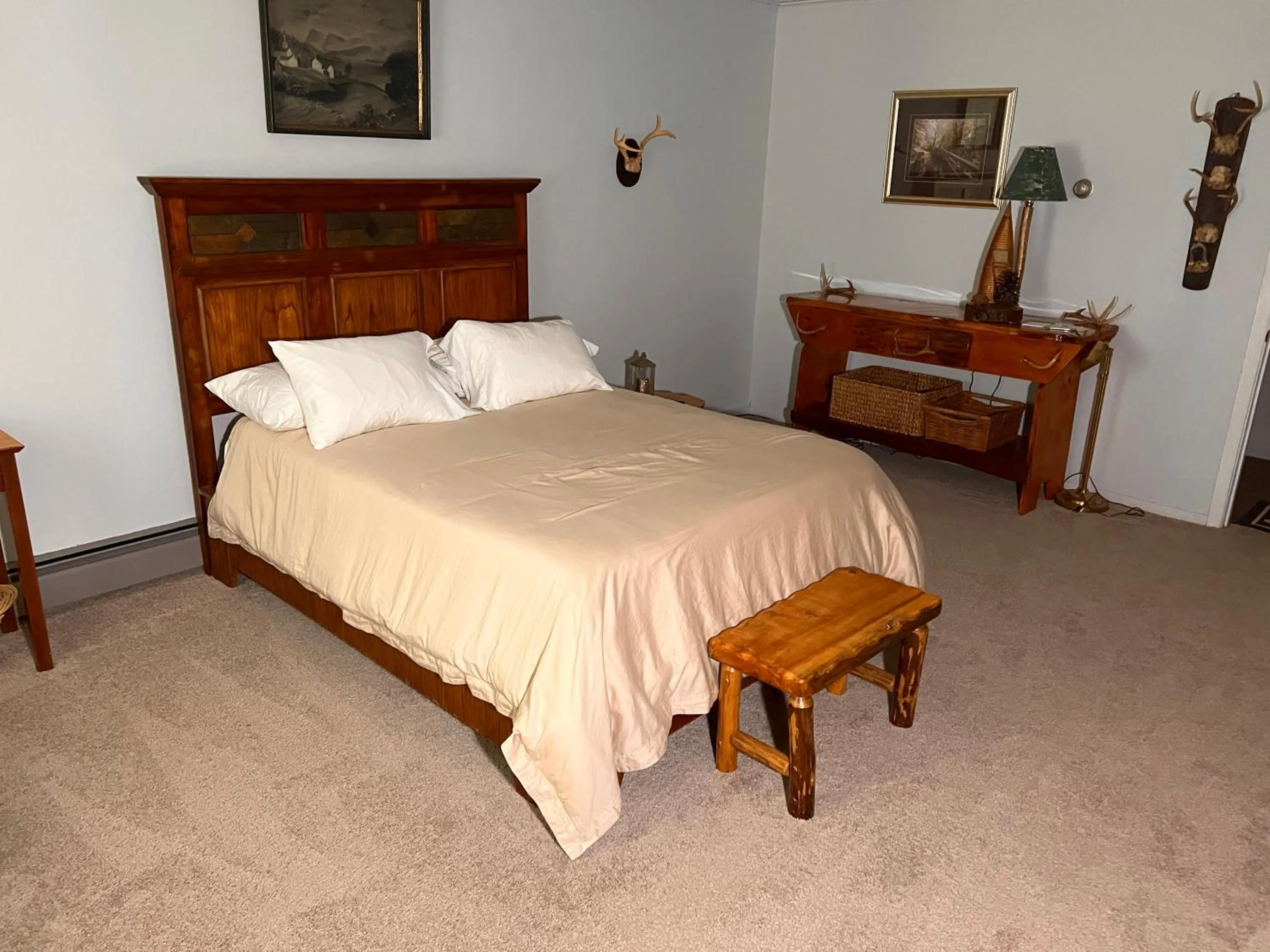 Bedroom in Ledge Rock at Whiteface