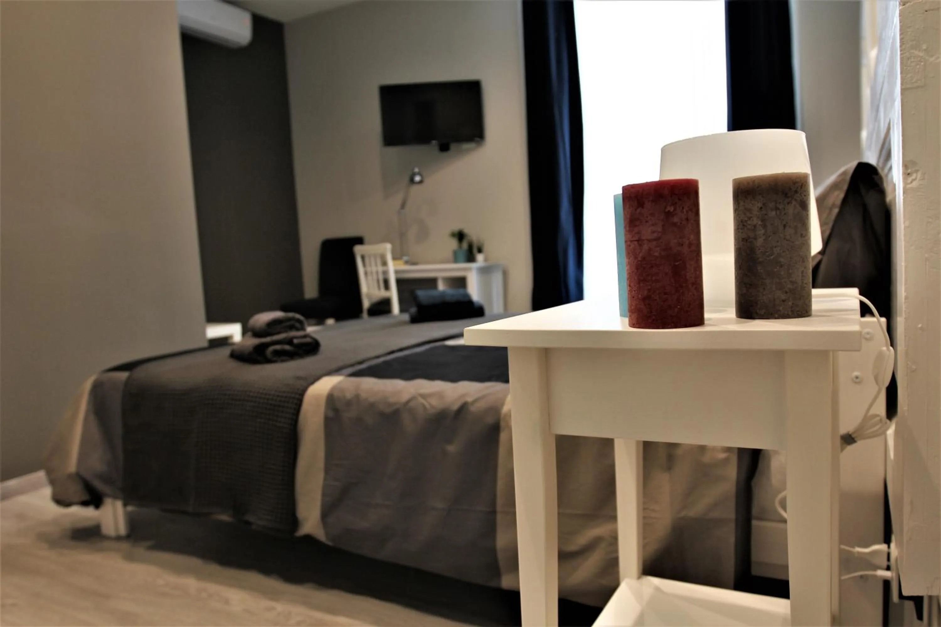 Photo of the whole room in B&B Terre di Catania