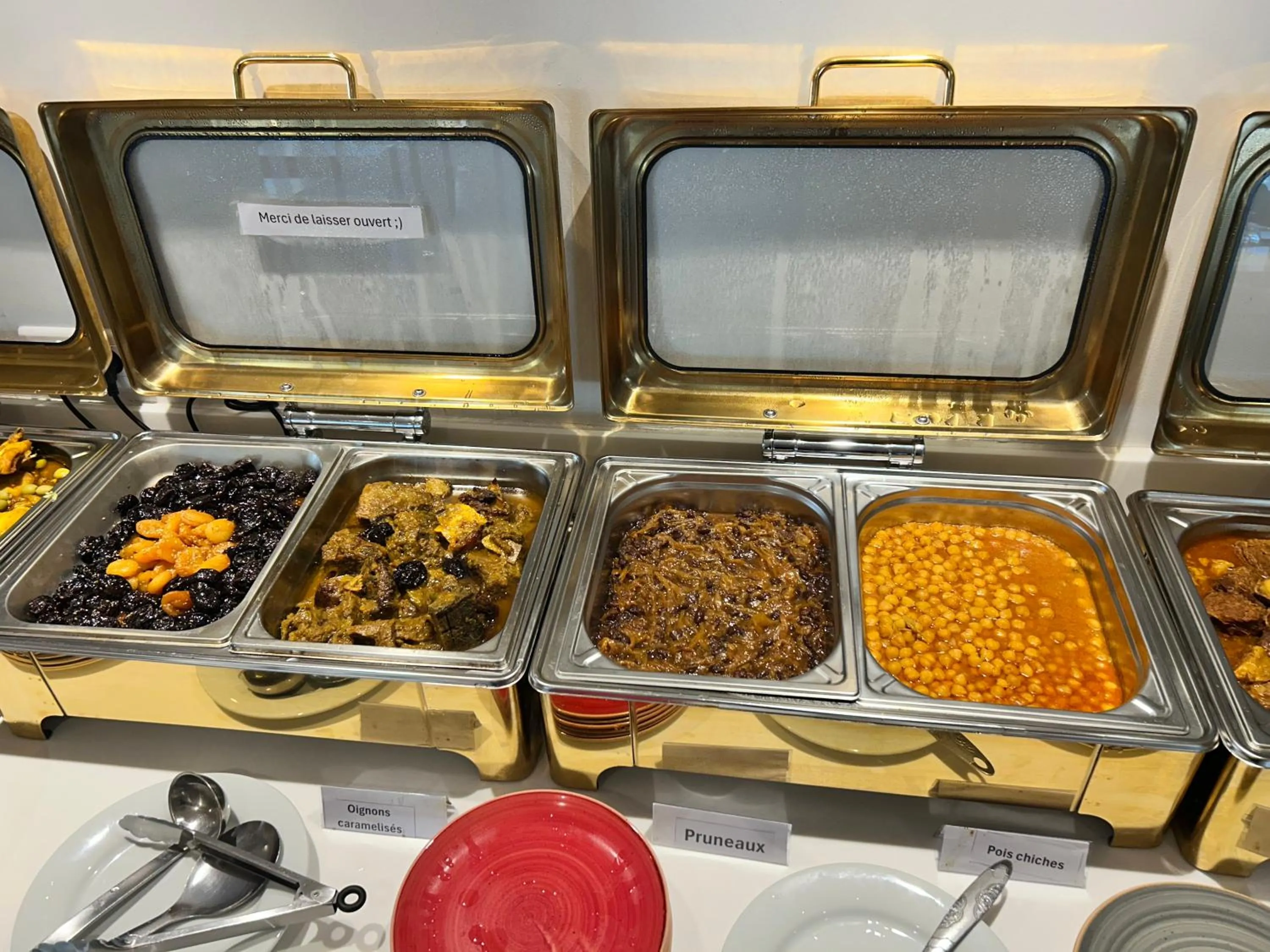 Restaurant/places to eat in The Originals City, Hôtel Nîmes Costières