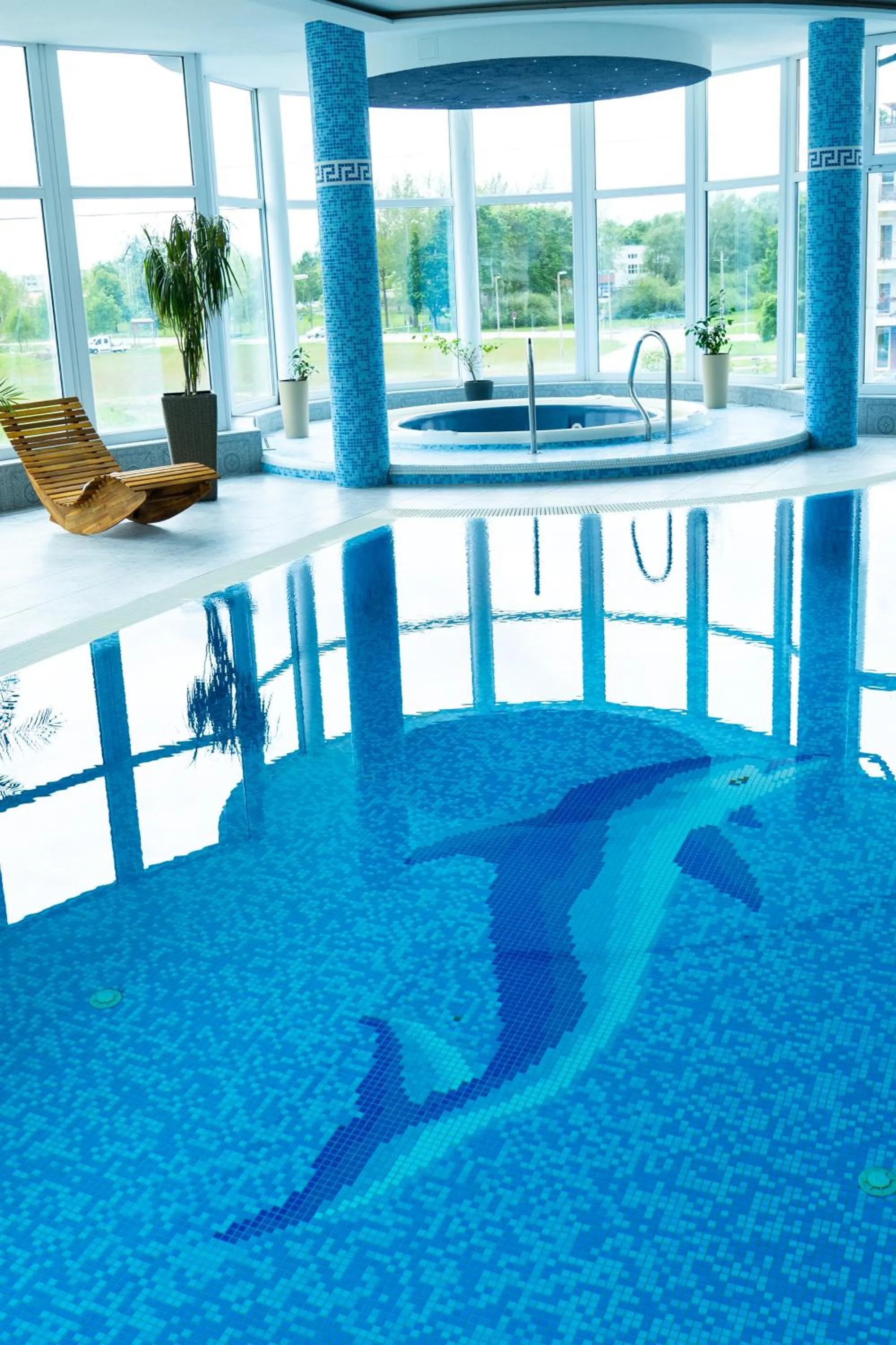 Hot Tub in Hotel Kristály Konferencia & Wellness