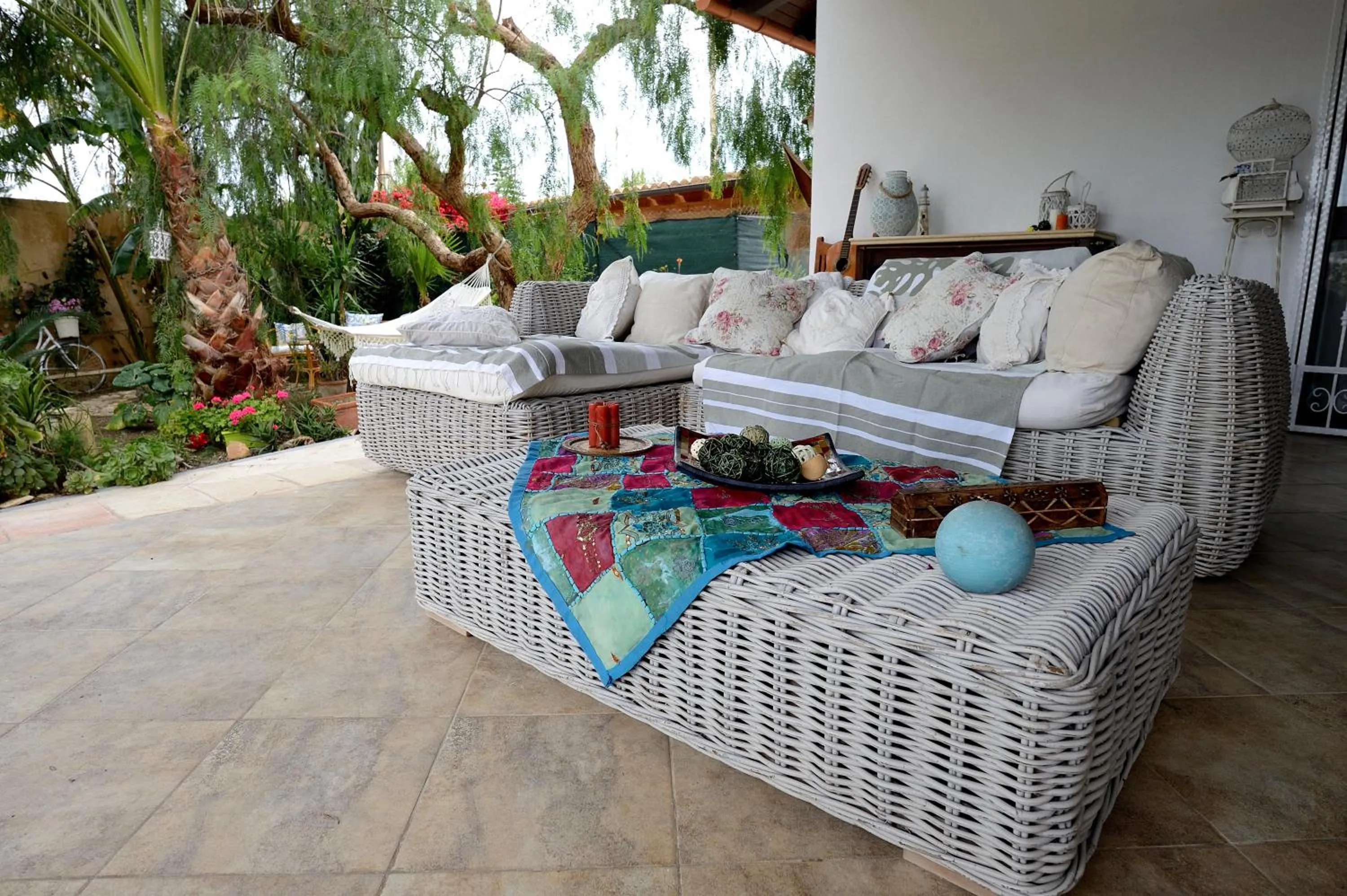 Property building in LUMIE DI SICILIA