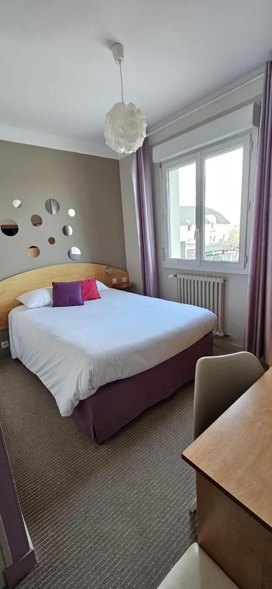 Bedroom, Bed in Hotel le Broceliande - Sure Hotel Collection by Best Western