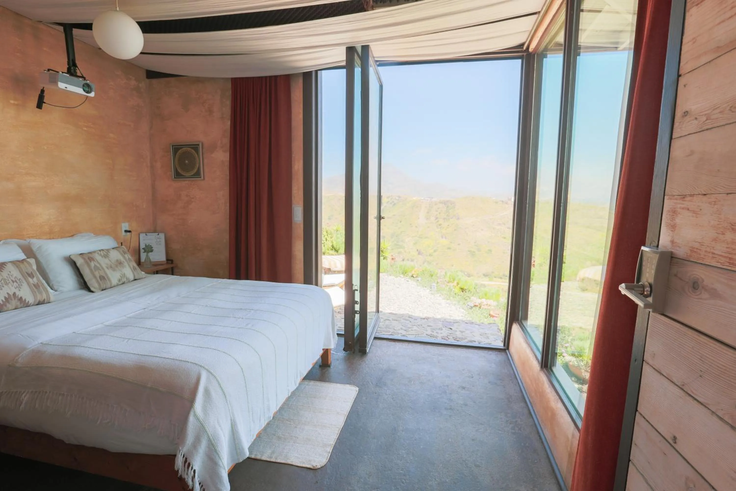 Bedroom, Bed in Native Residence