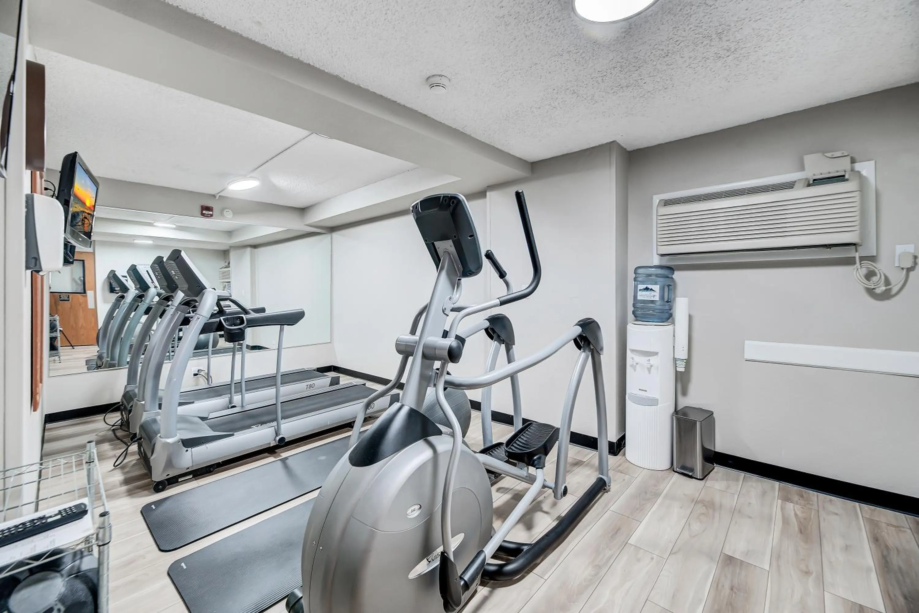 Fitness centre/facilities in Days Inn by Wyndham Helena