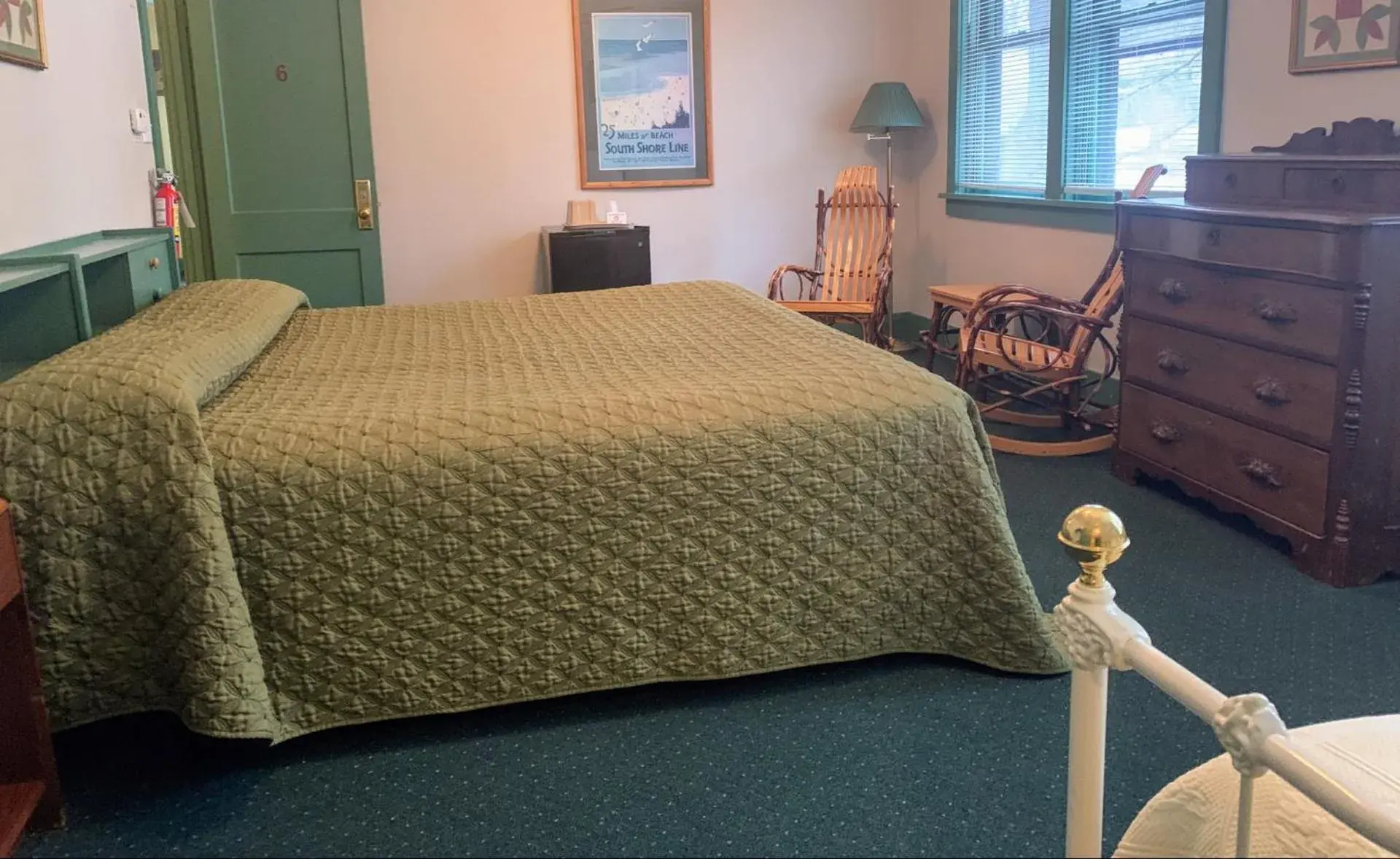 Pet Friendly Family Room in Gordon Beach Inn Pet Friendly Family Room in Gordon Beach Inn