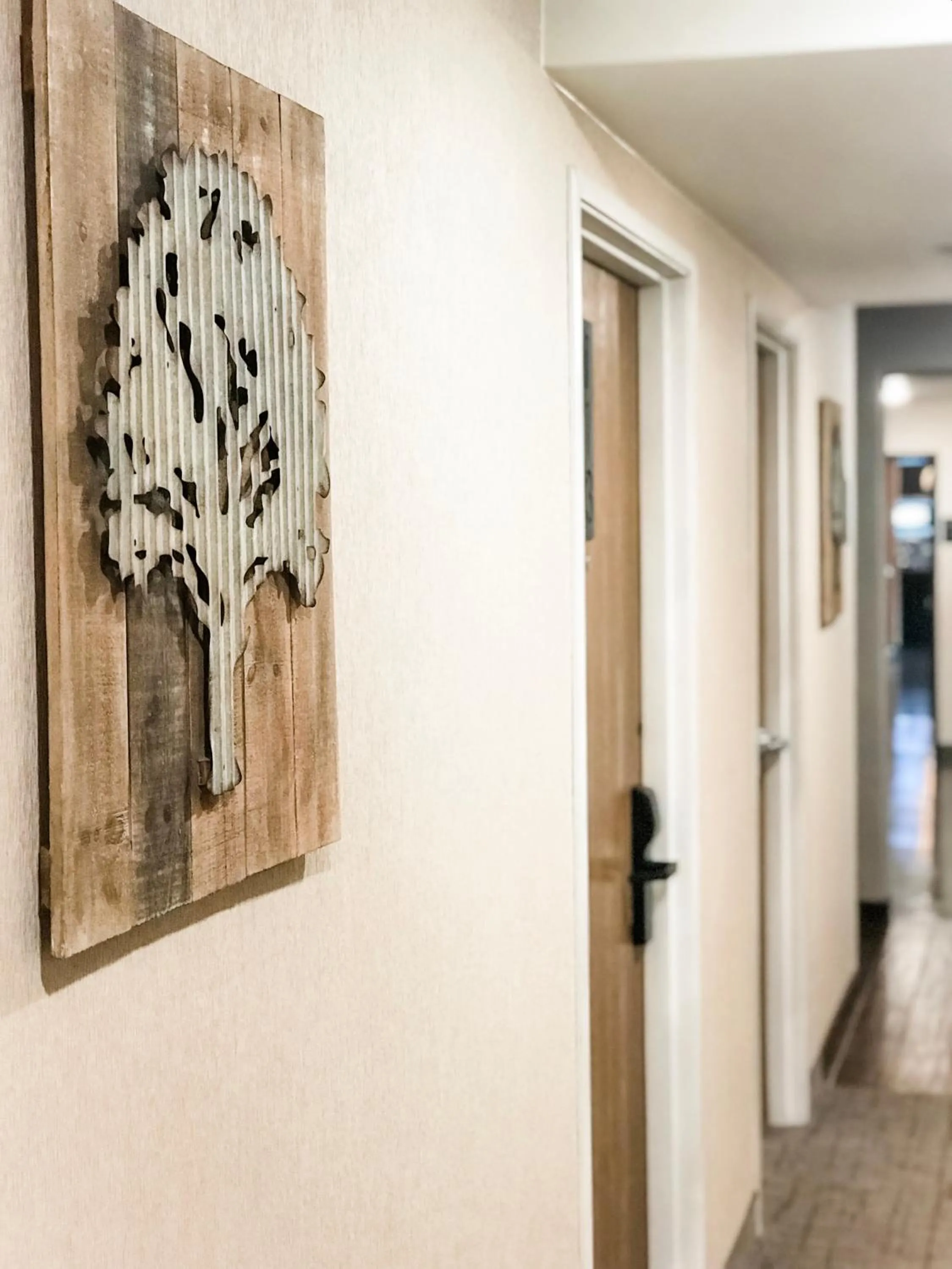 Decorative detail in Red Sands Hotel