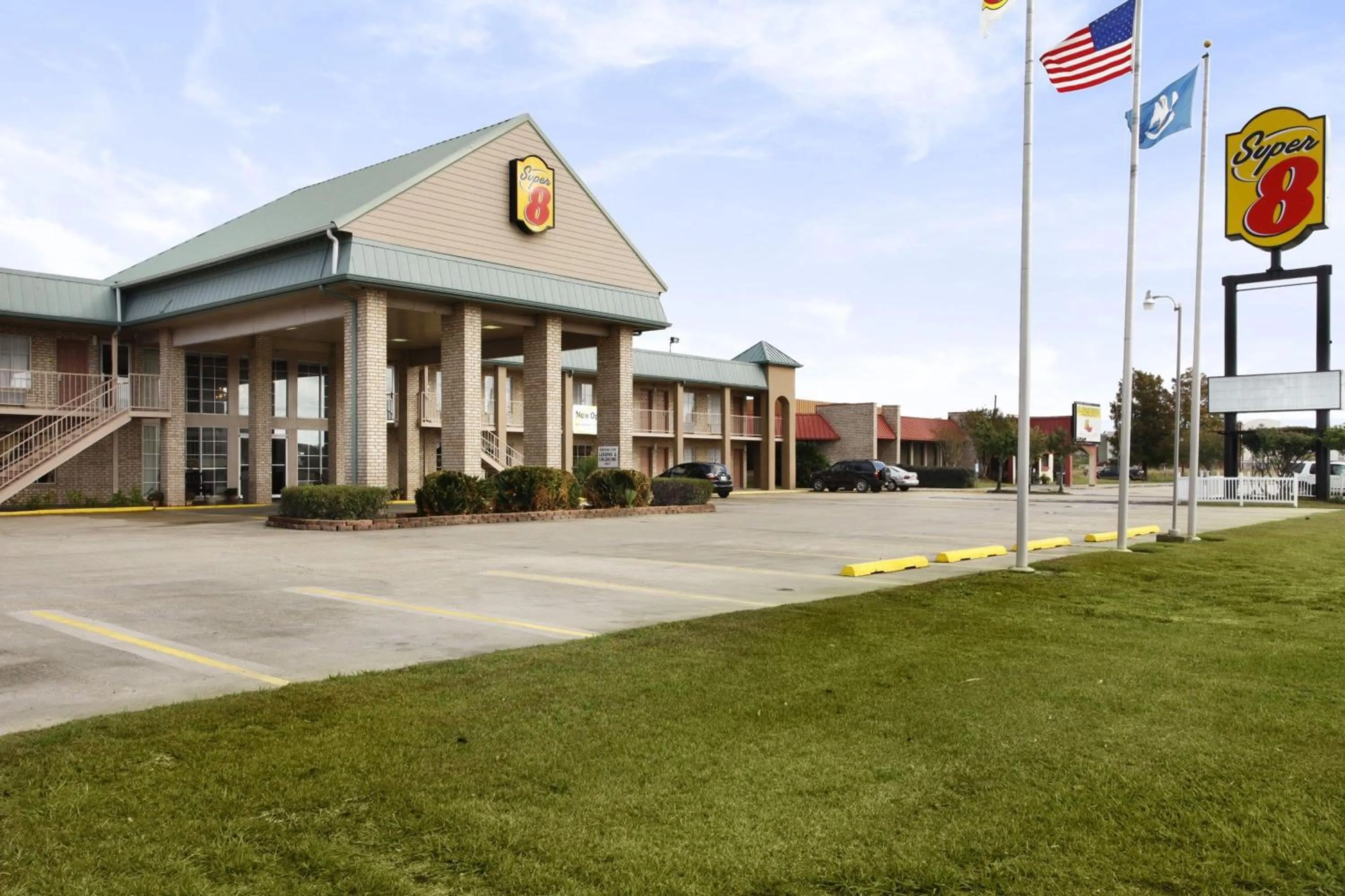 Property building in Super 8 by Wyndham New Iberia