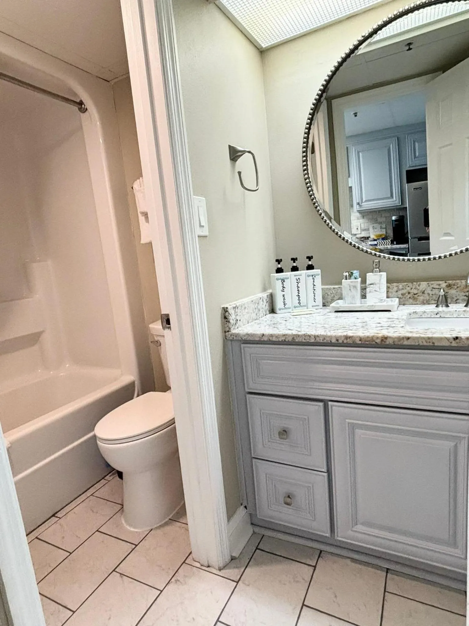 Shower in Beach Daze Oceanfront Great Location