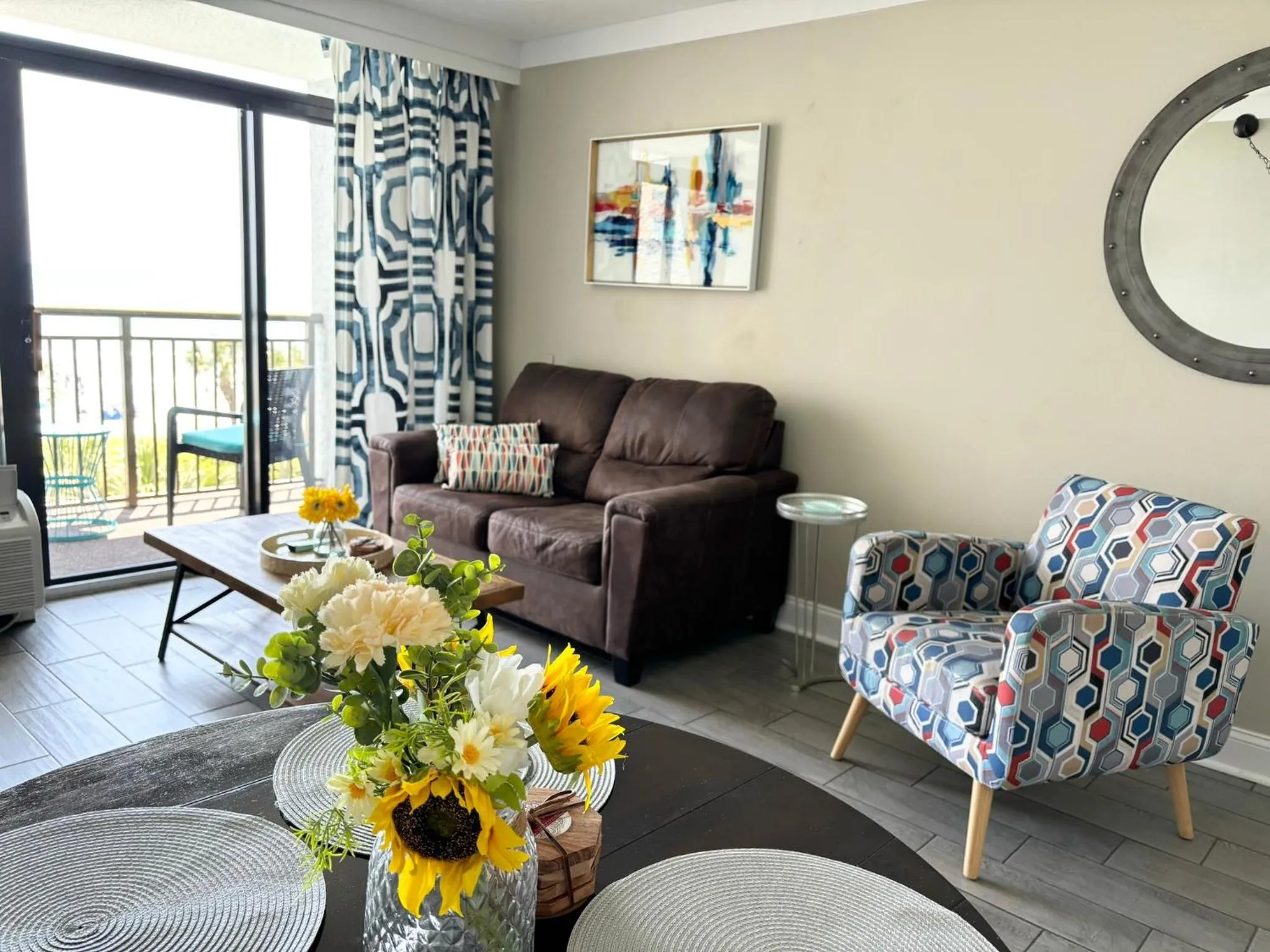 Living room in Beach Daze Oceanfront Great Location