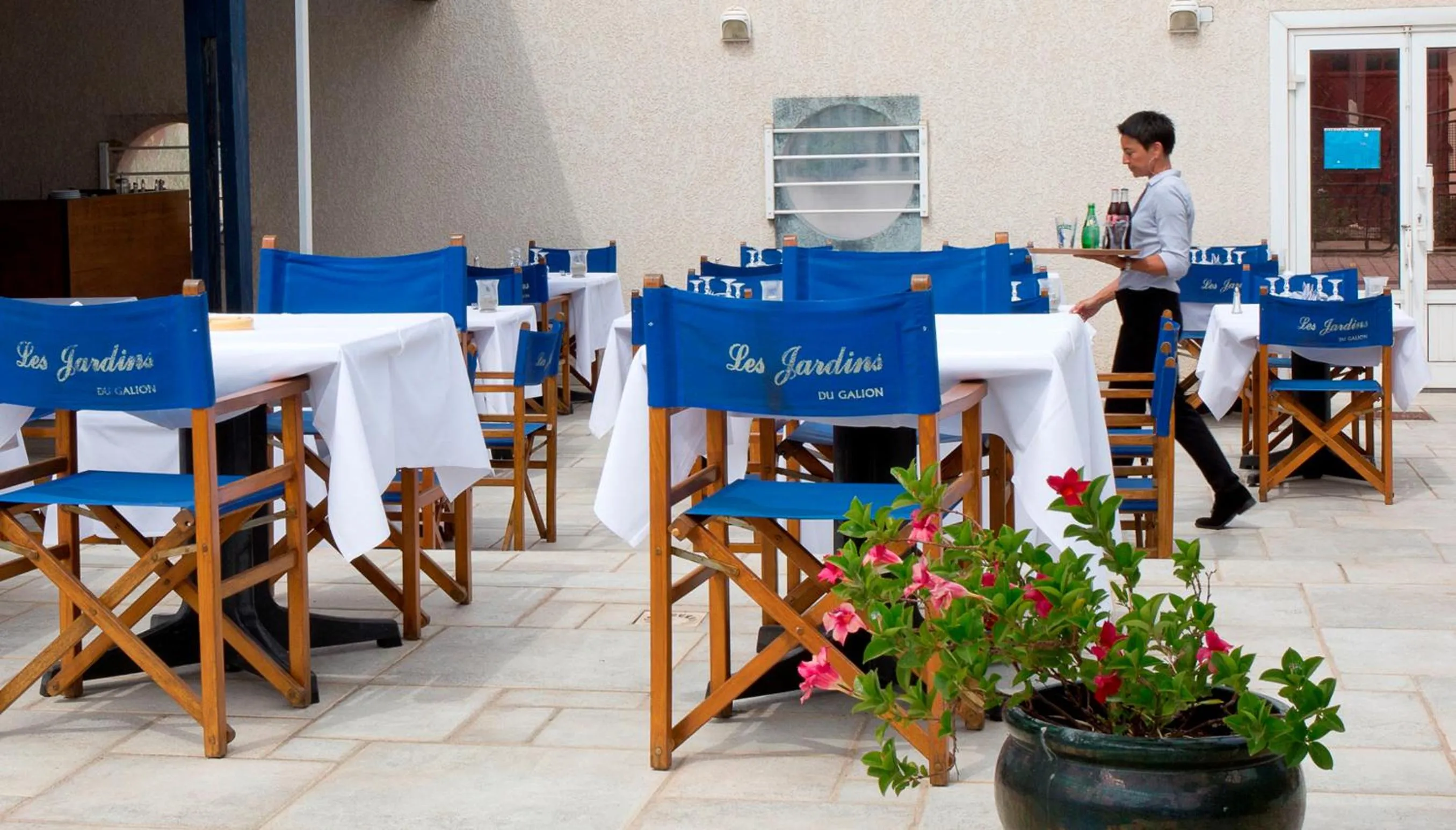 Patio in Le Galion Hotel et Restaurant Canet Plage - Logis