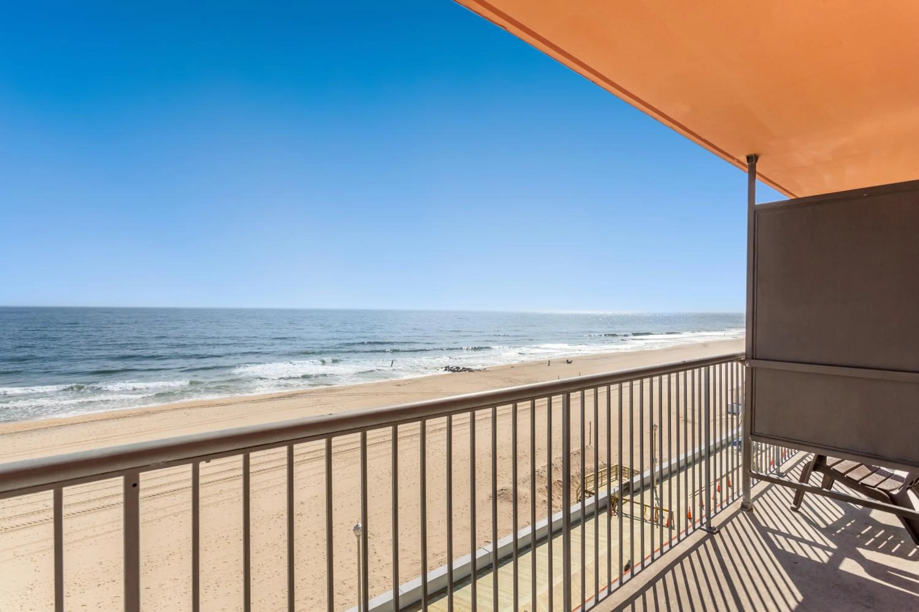 Balcony/Terrace in Americana Hotel Boardwalk