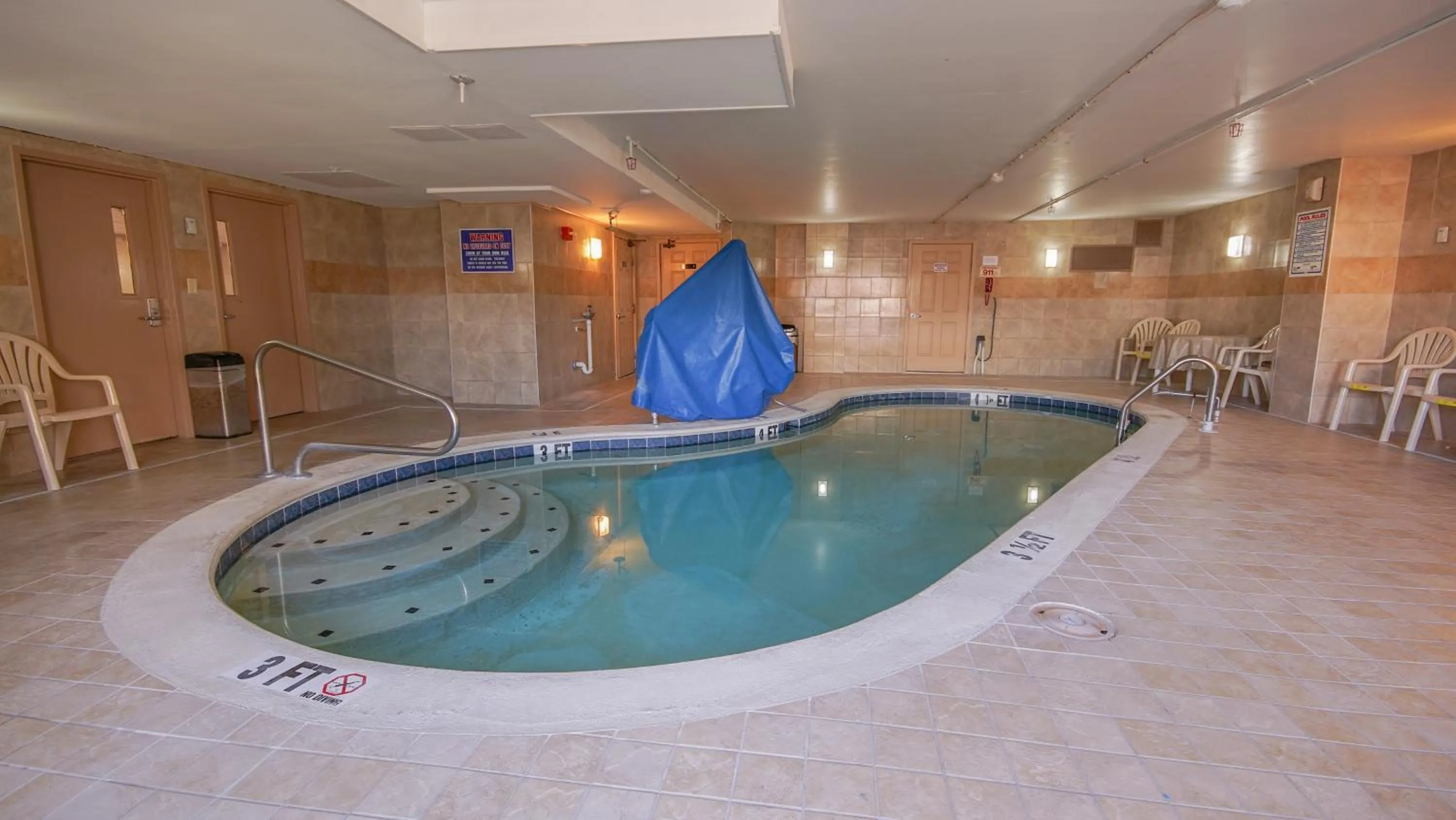 Pool view in Americana Hotel Boardwalk