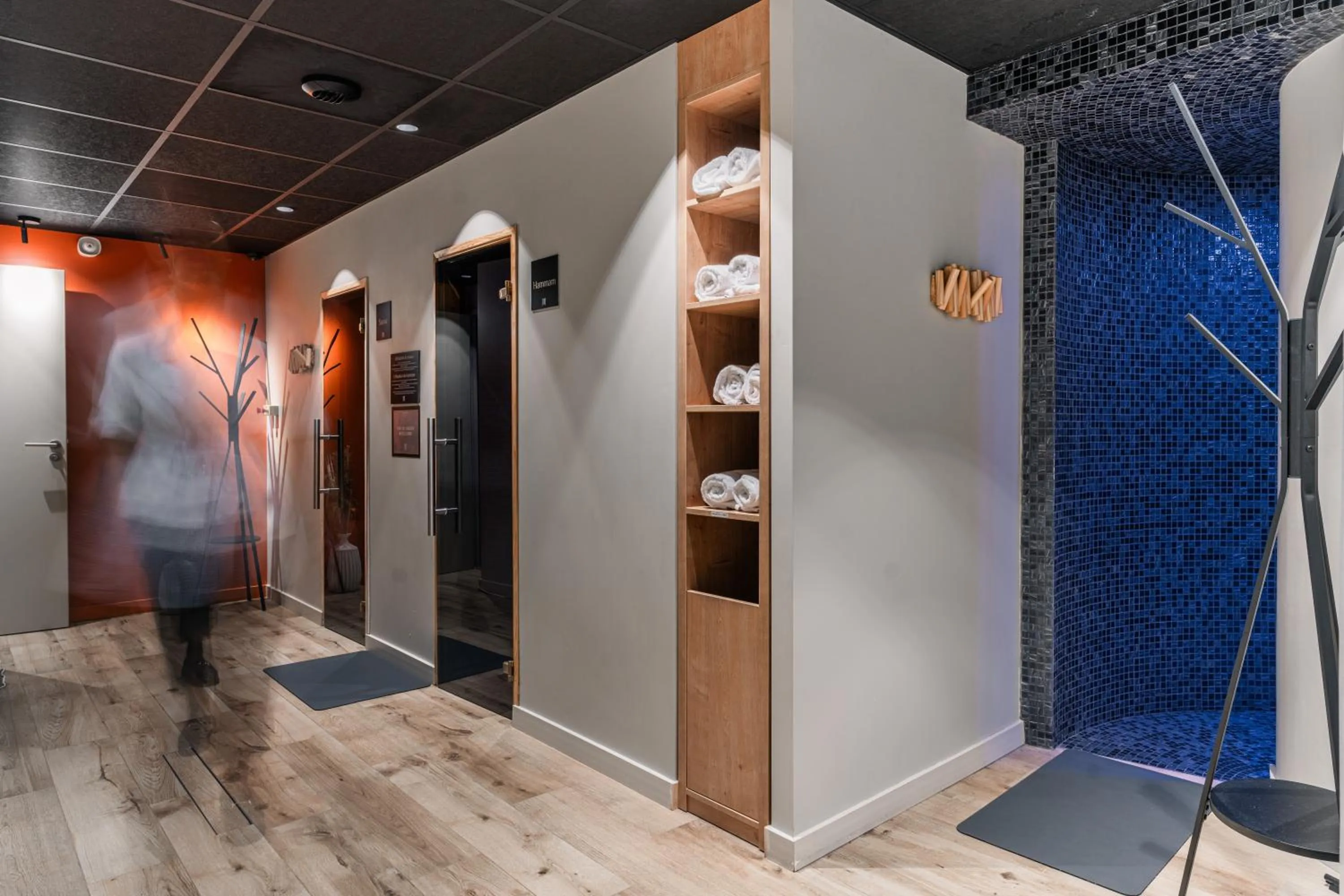 Massage in Hôtel & Spa Le Maury, Vannes, The Originals Boutique