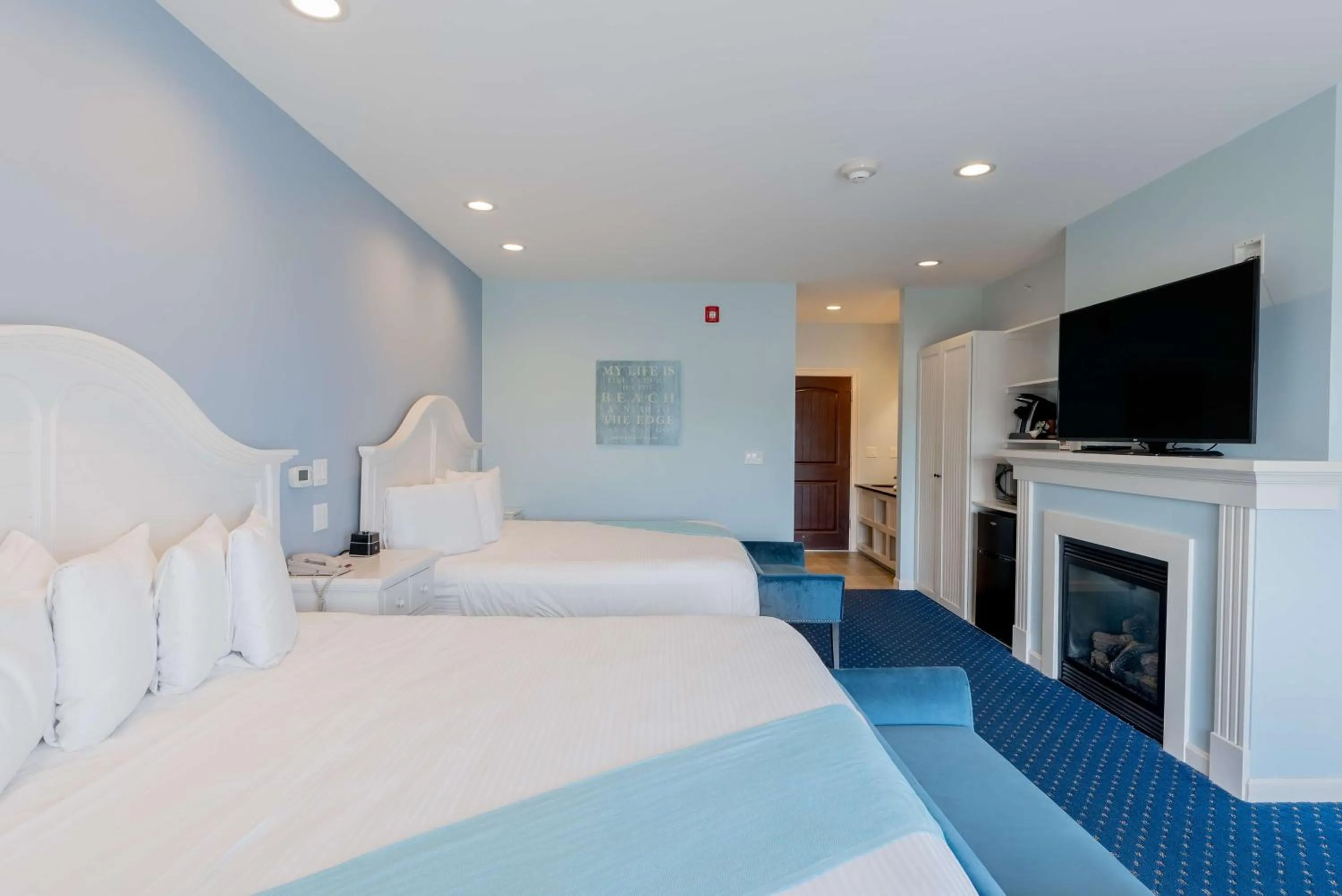 Bedroom, Bed in Norseman Resort on the Beach