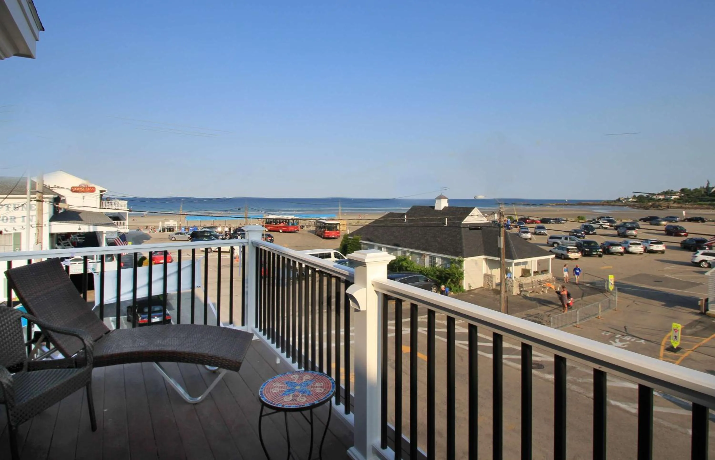 Property building in Norseman Resort on the Beach