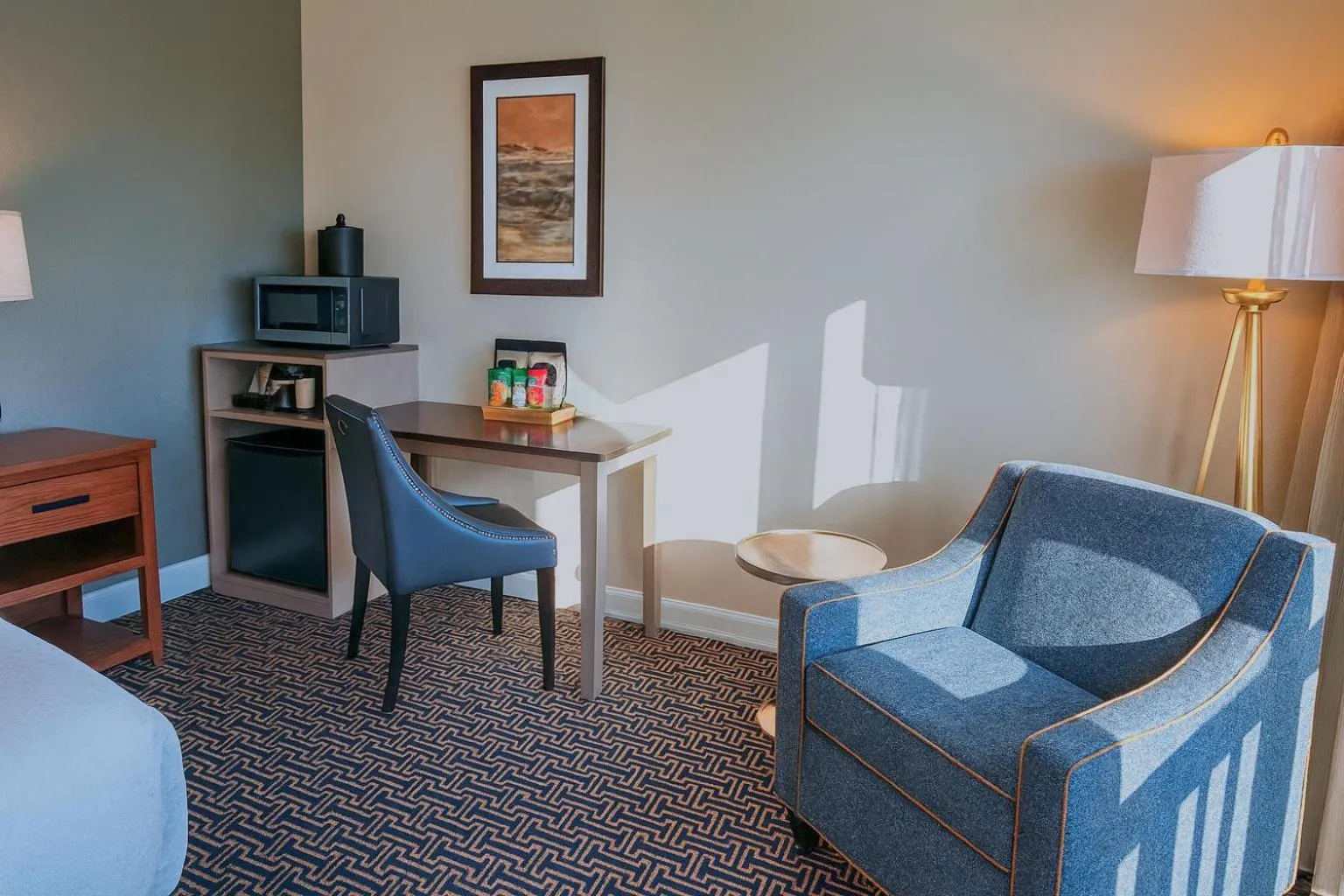 Seating area in Inn at Nye Beach