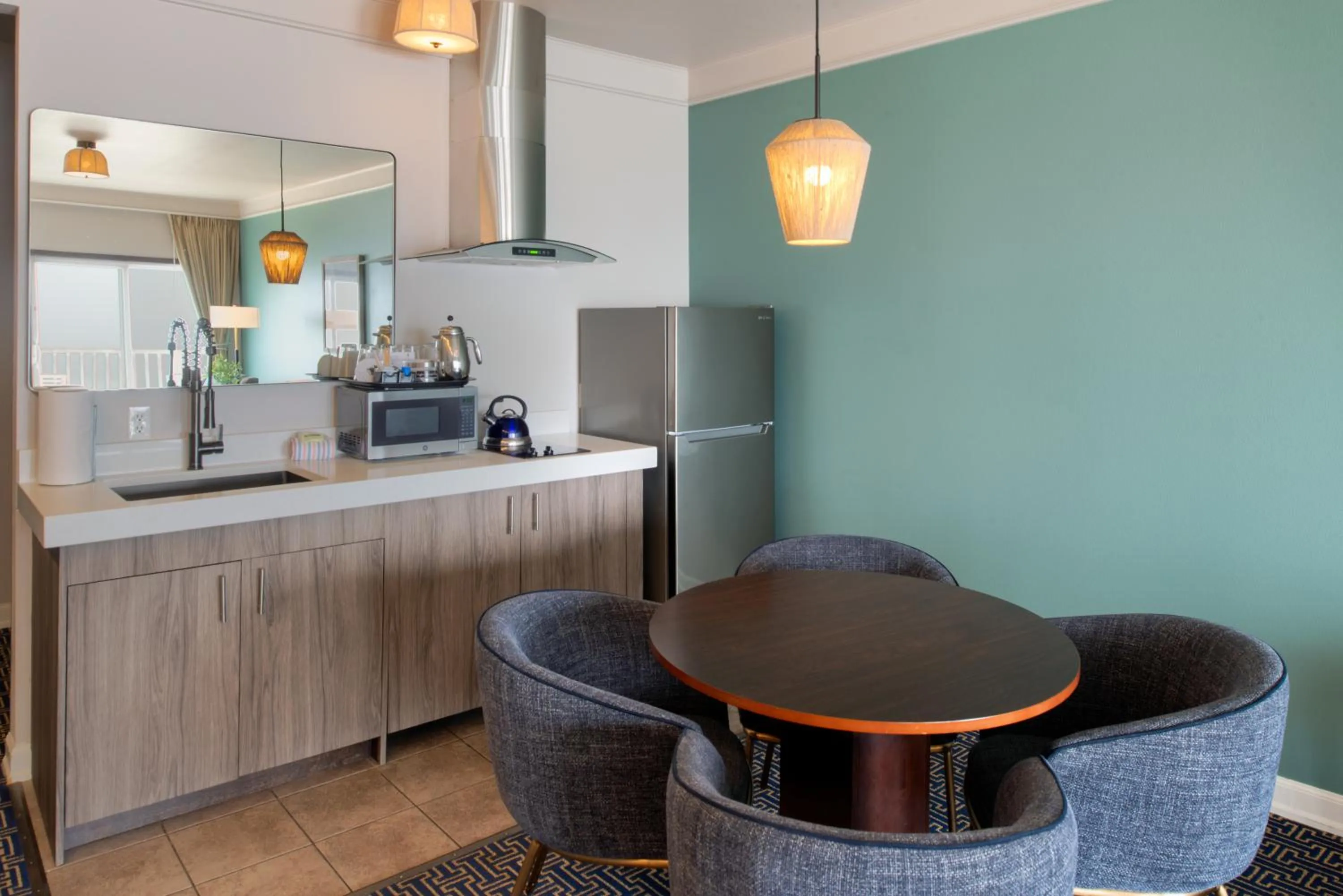 Kitchen or kitchenette in Inn at Nye Beach