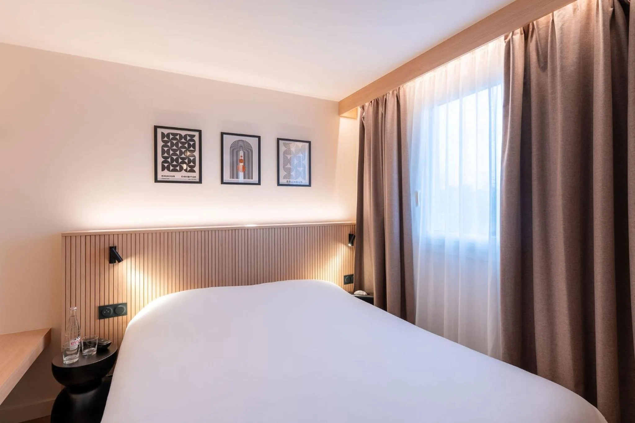 Bedroom, Bed in Grand Hôtel De La Seine