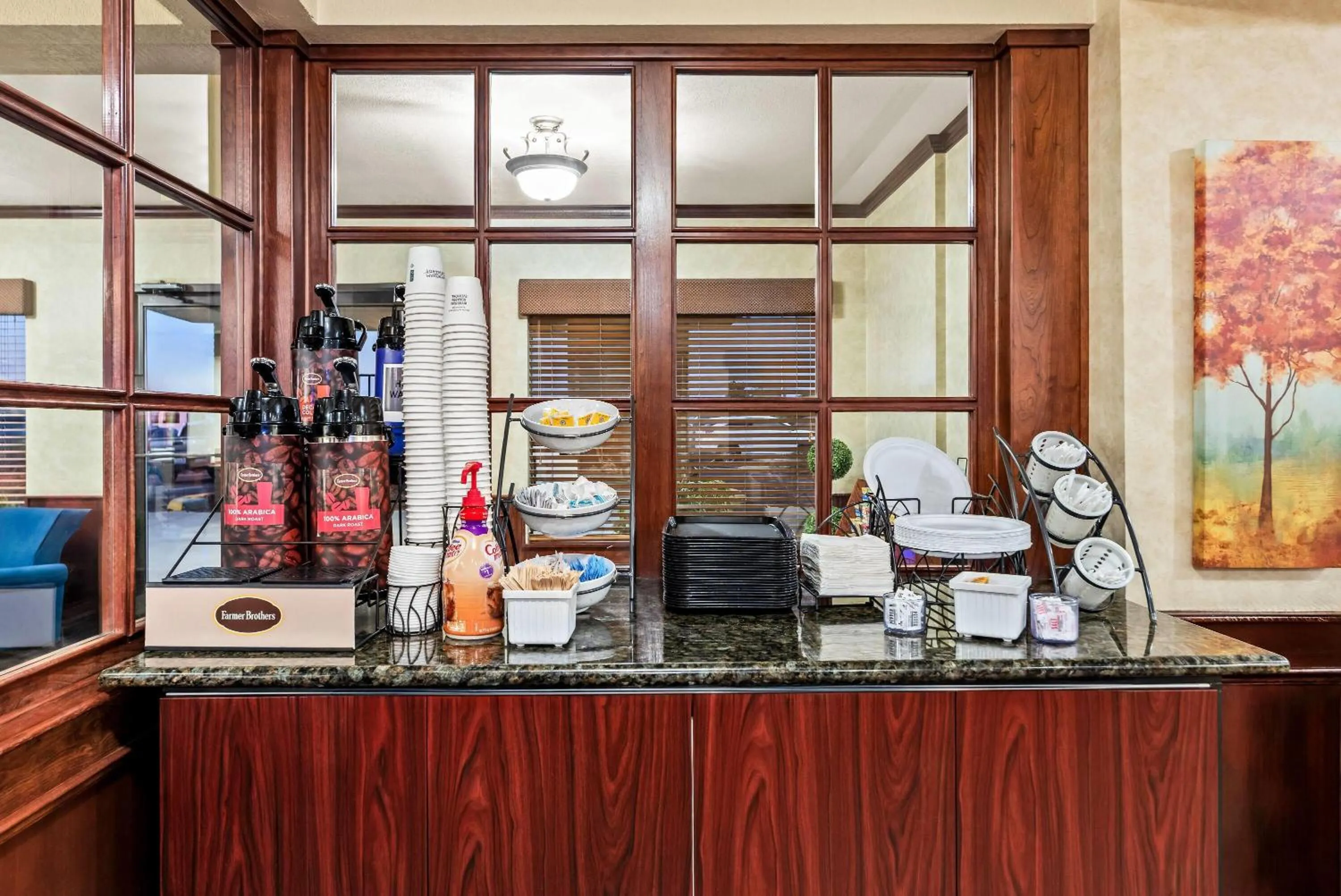 Restaurant/places to eat in Baymont by Wyndham Yakima Riverfront