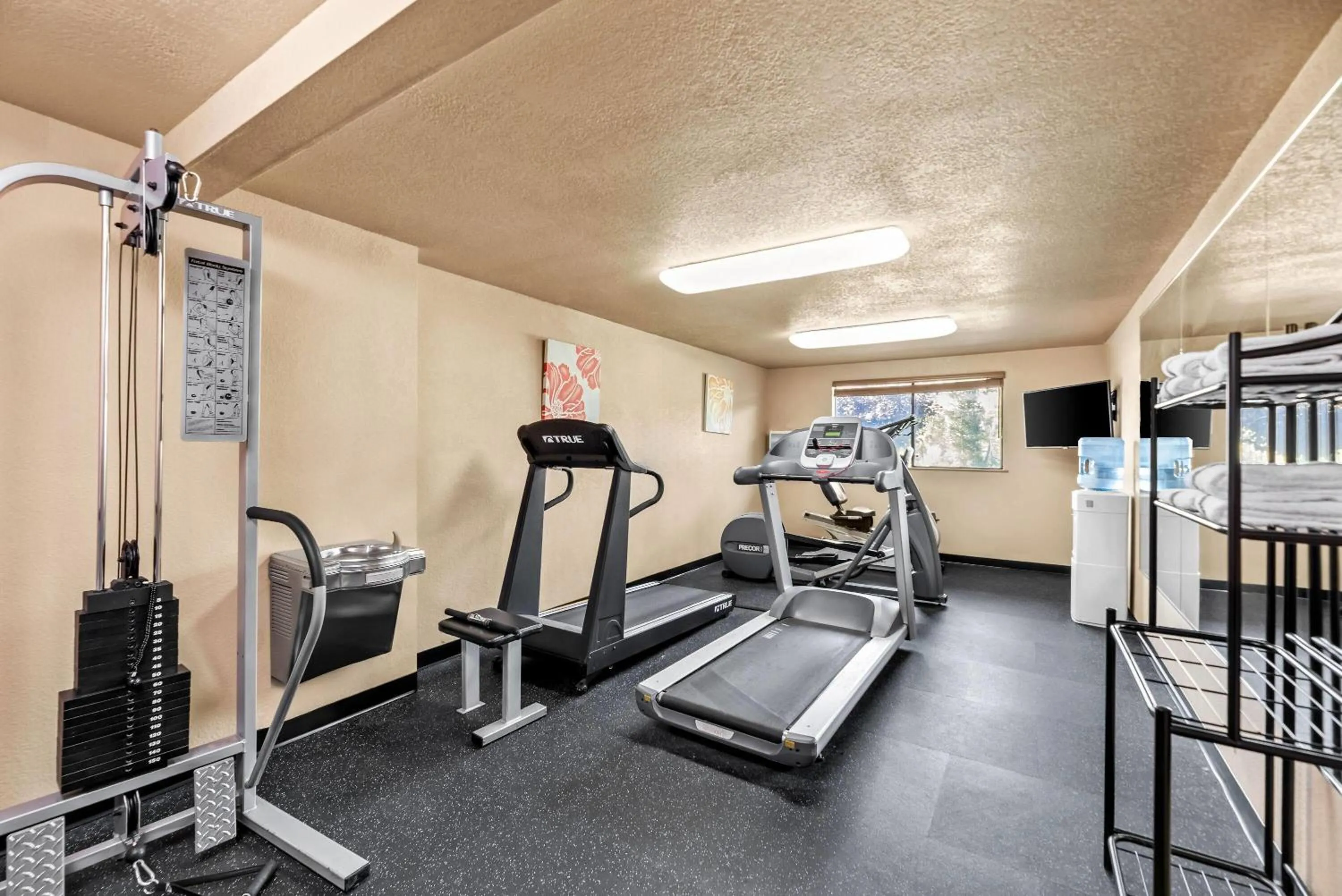 Fitness centre/facilities in Baymont by Wyndham Yakima Riverfront