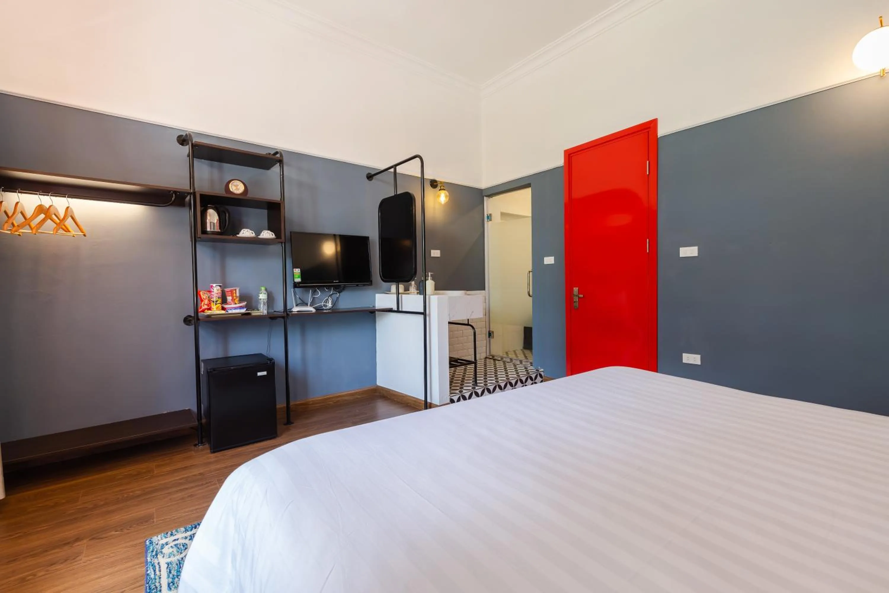 Bed in The Poppy Villa & Hotel