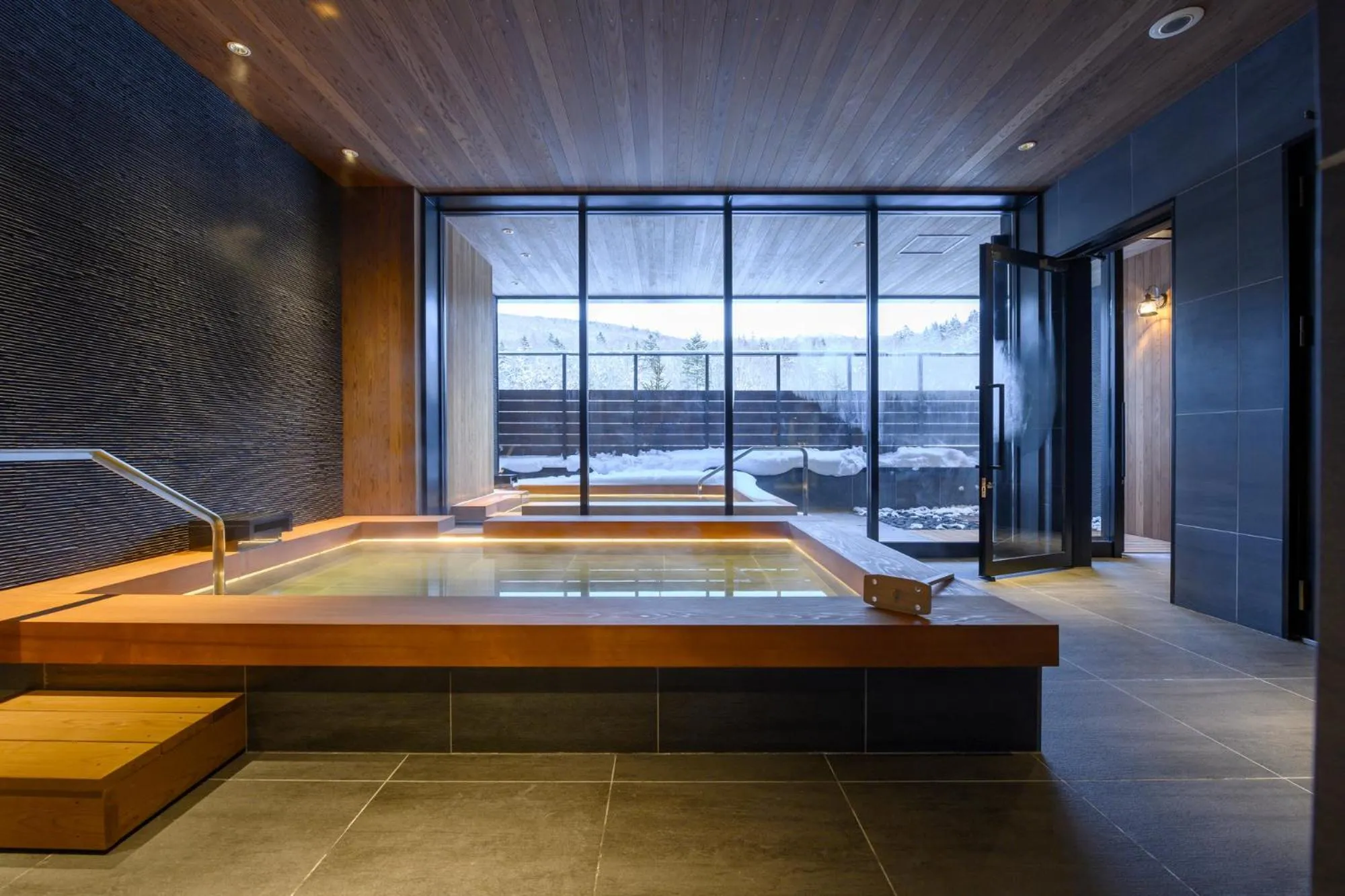 Open Air Bath in Yu Kiroro, Ski-in Ski-out Luxury Residences